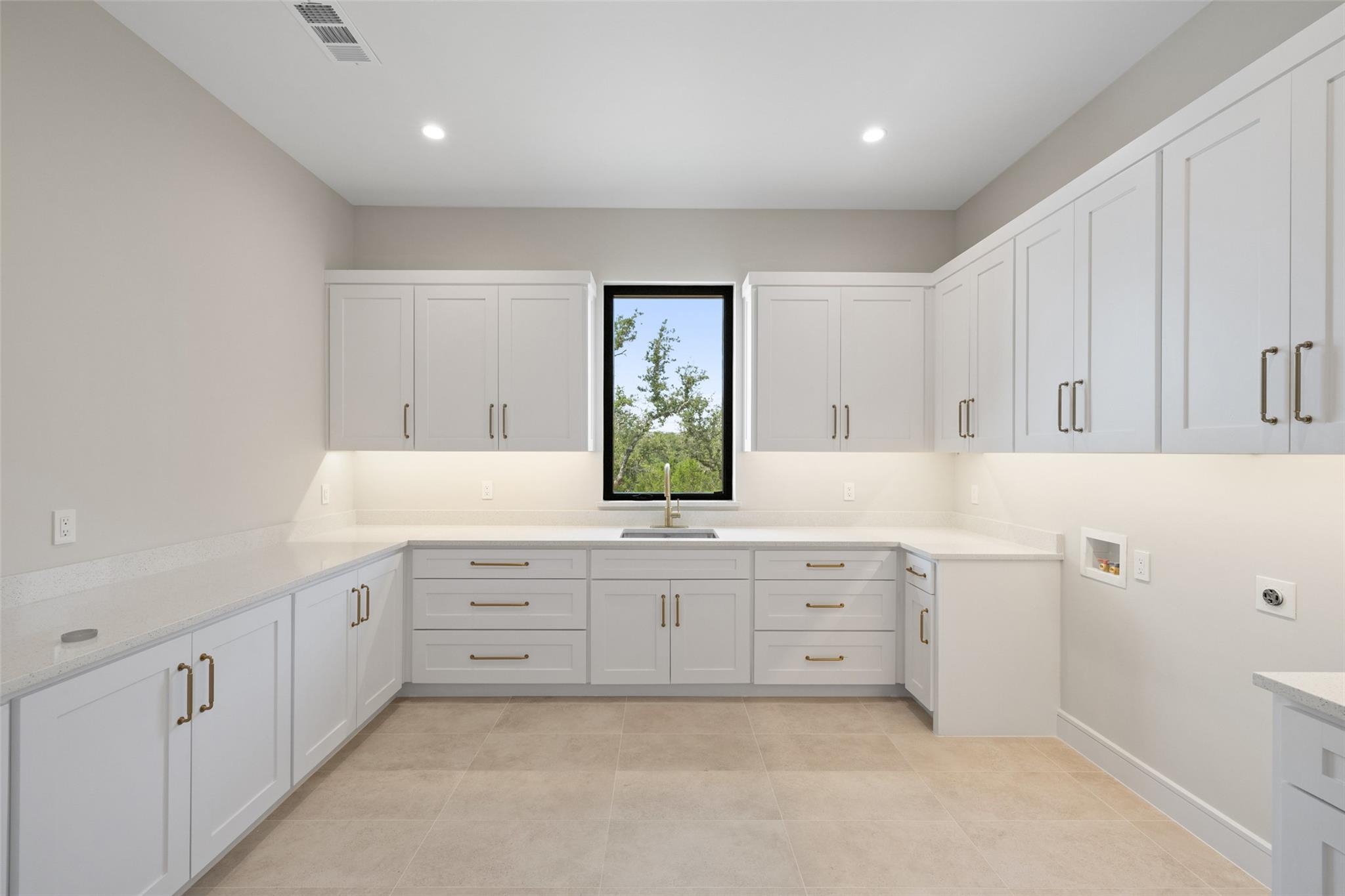 Image 24 of 31 For 1472 Crooked Creek Court Ct