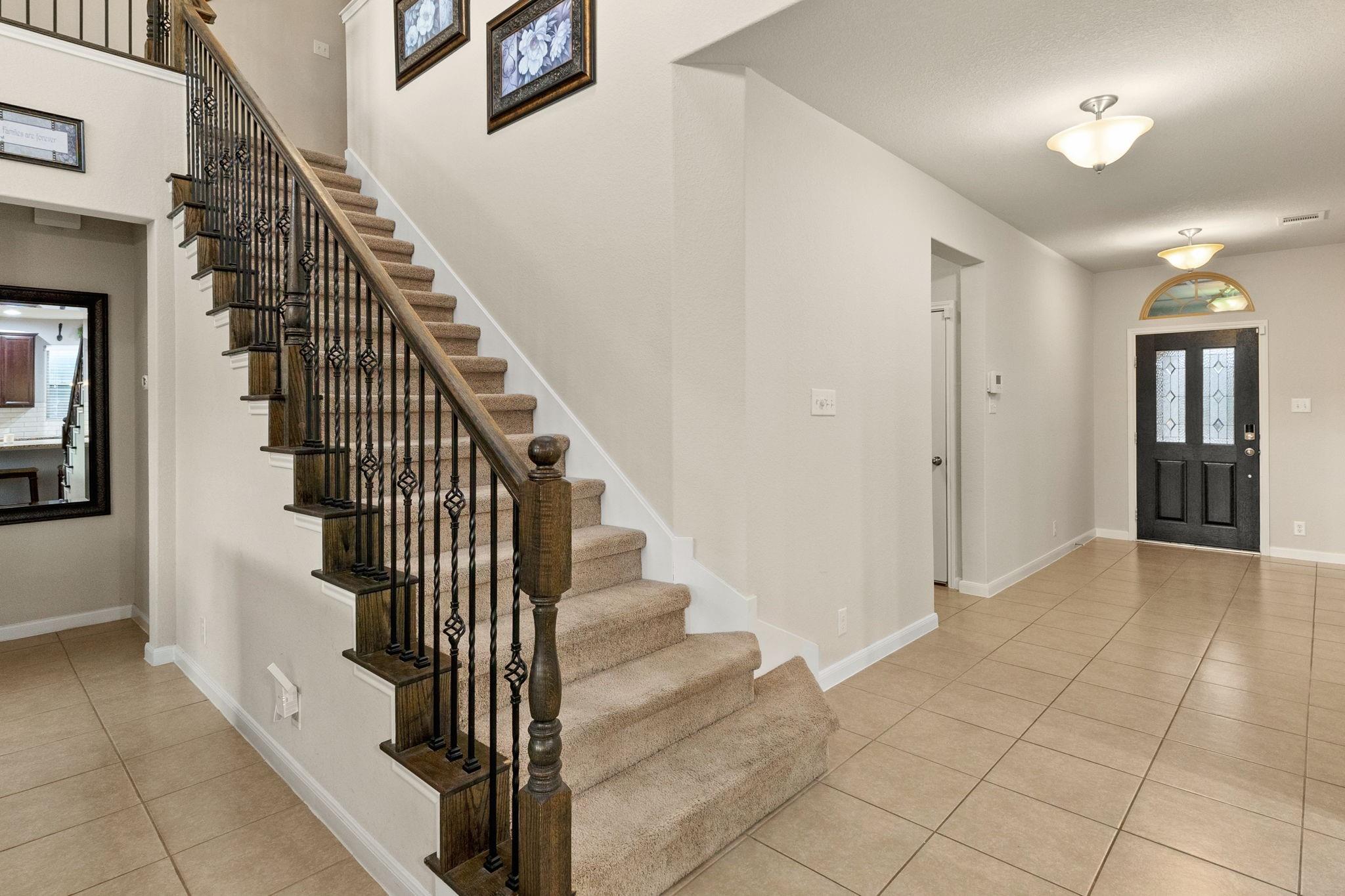 Image 18 of 29 For 612 Ridgemeadow Dr