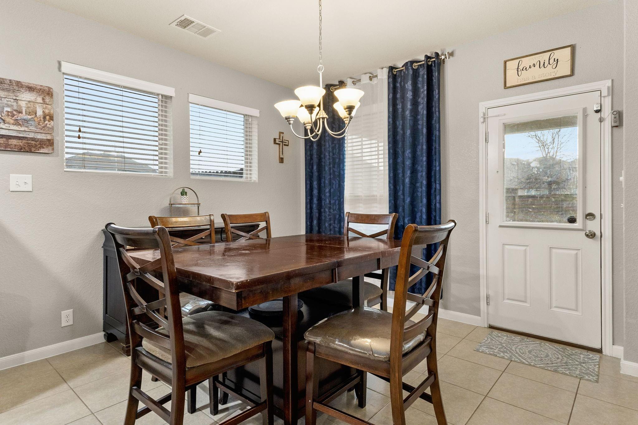 Image 9 of 29 For 612 Ridgemeadow Dr