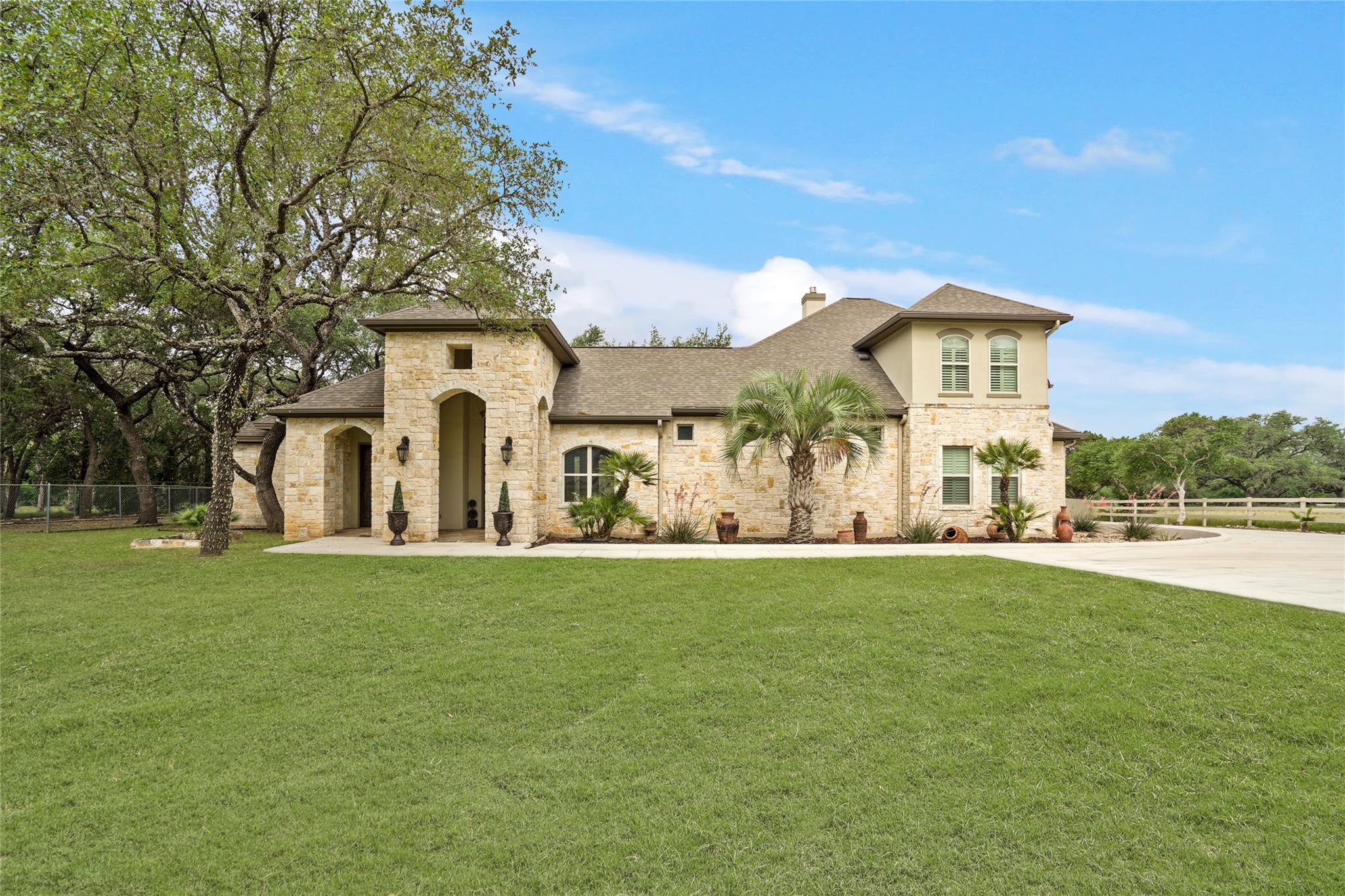 Details for 303 Havenhurst Dr, San Antonio, TX 78232