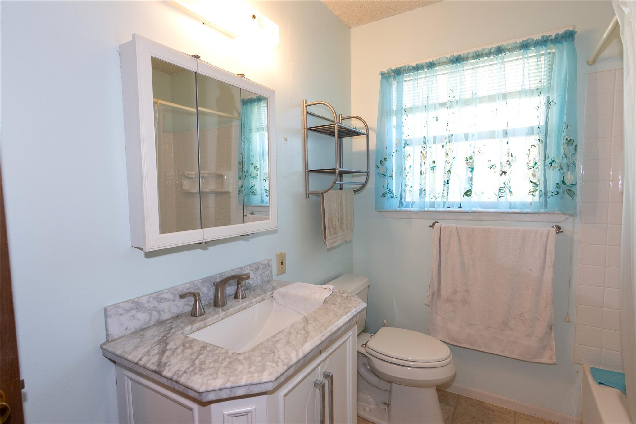 Image 26 of 29 For 8504 Highway 290 Highway W