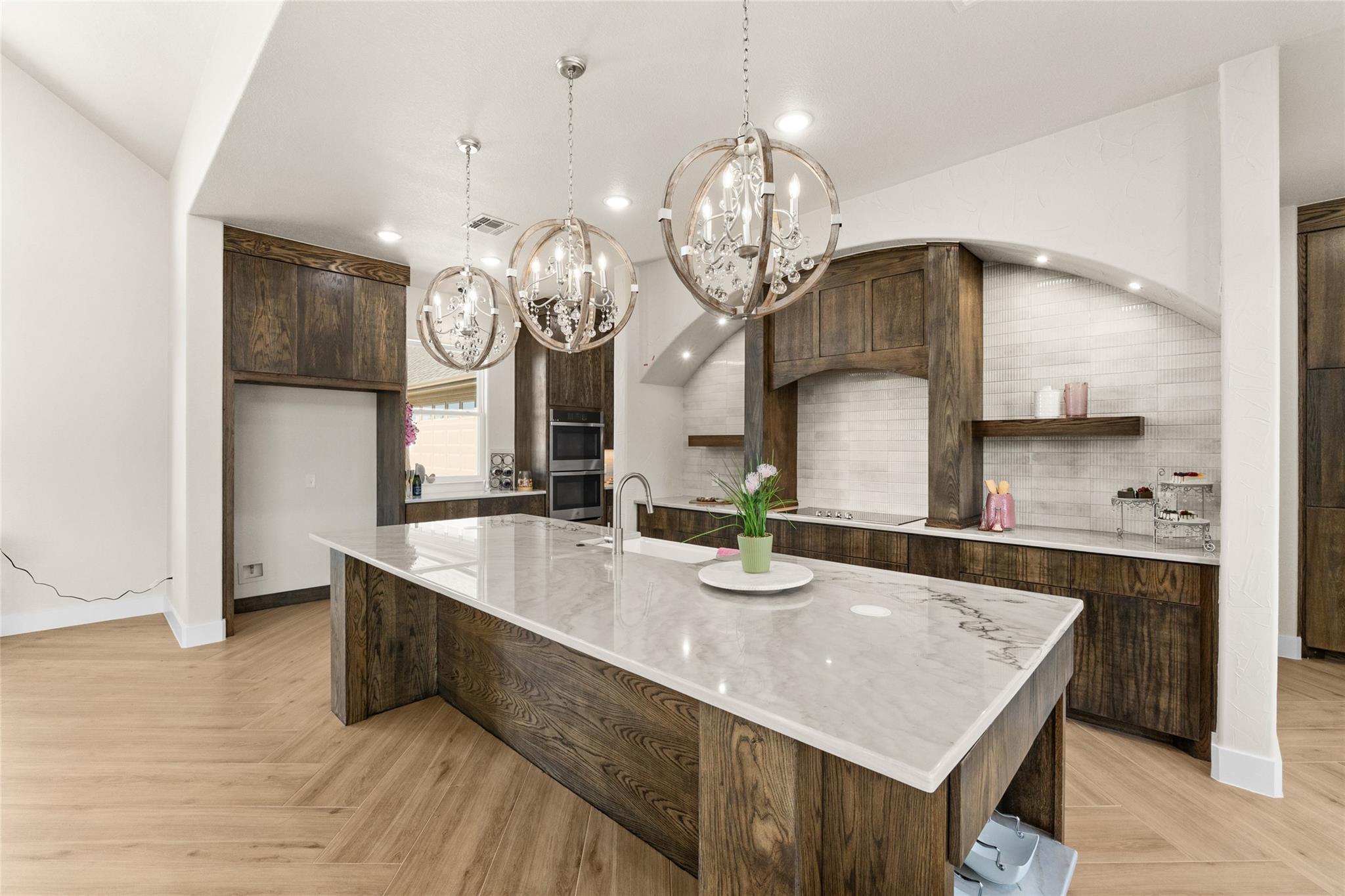 Image 10 of 35 For 549 County Road 3152