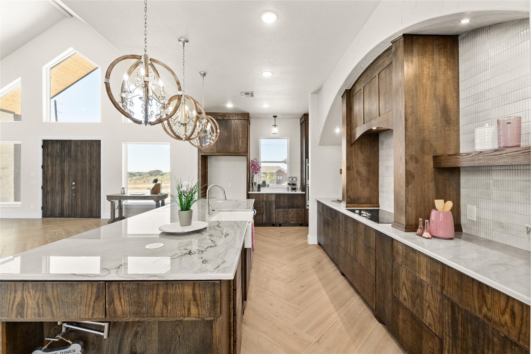 Image 11 of 35 For 549 County Road 3152