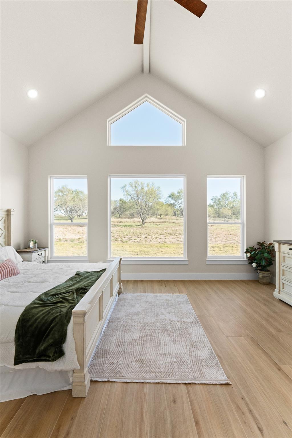 Image 18 of 35 For 549 County Road 3152