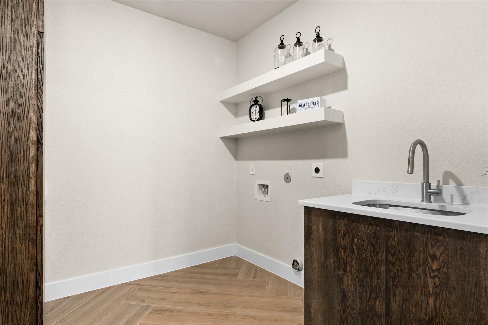 Image 24 of 35 For 549 County Road 3152