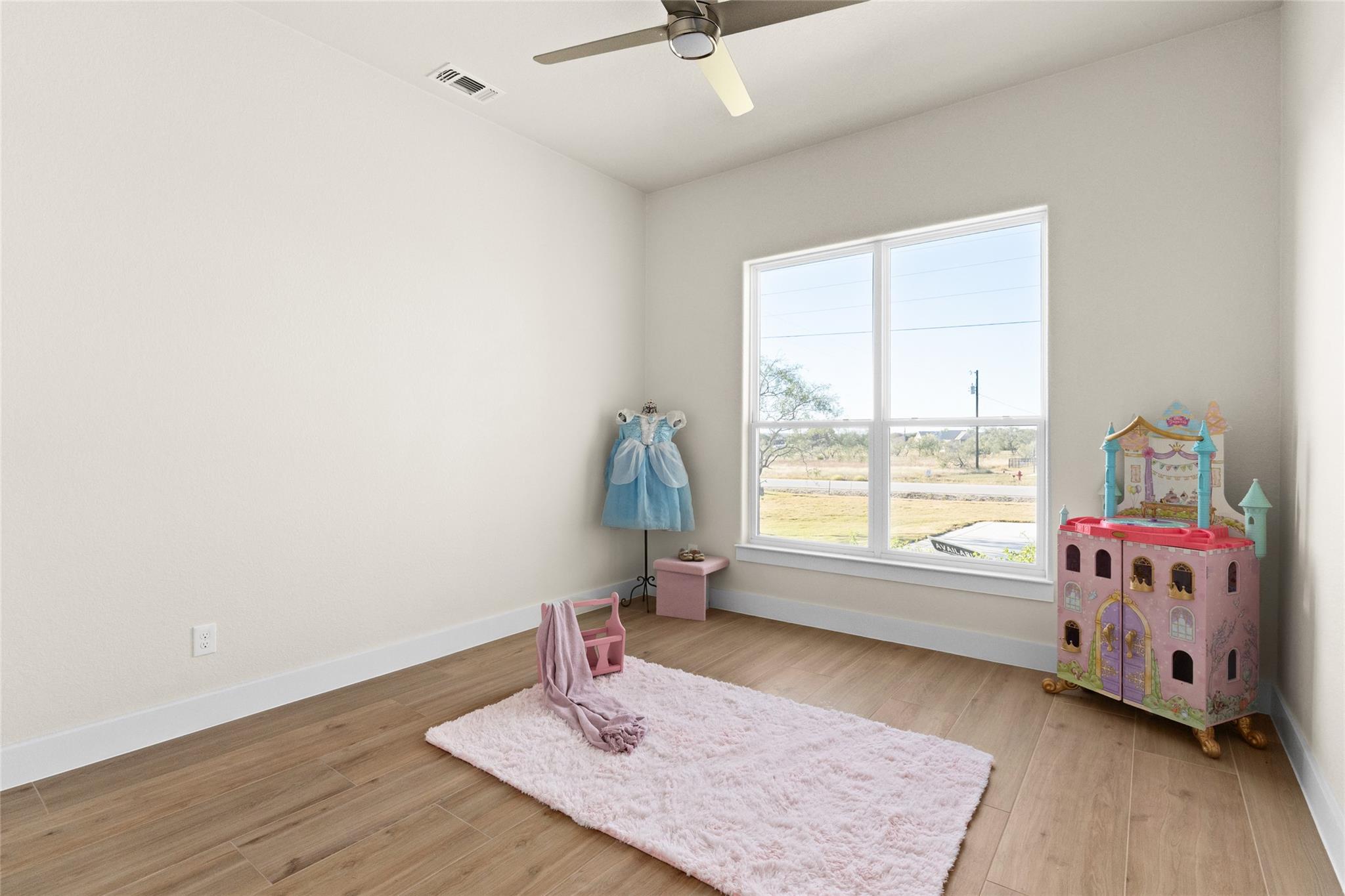 Image 28 of 35 For 549 County Road 3152