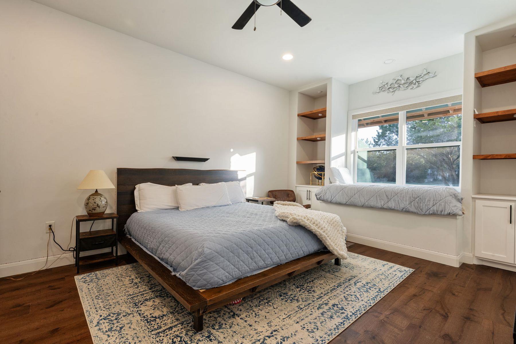 Image 27 of 40 For 124 Hoskins Trail Trl