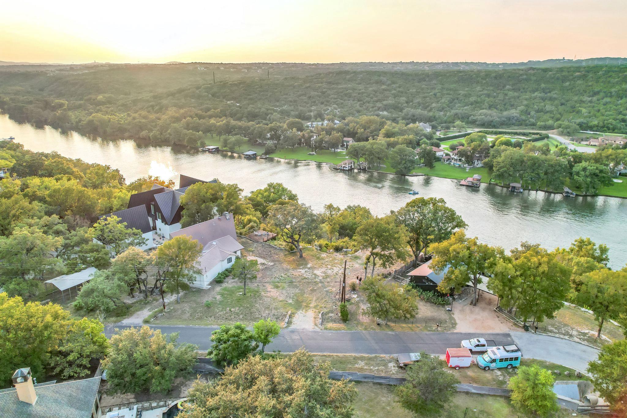 Details for 1808 Cliffwood Dr, Austin, TX 78733