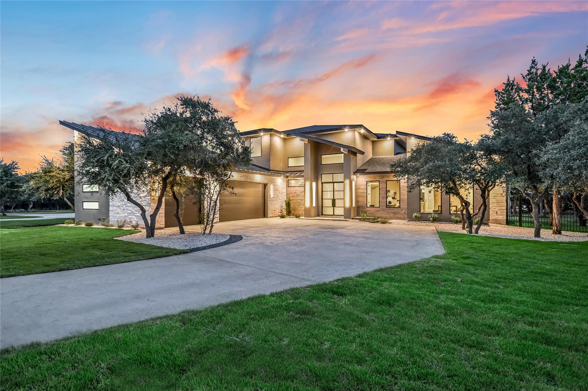 Details for 305 Shady Tree Dr, Georgetown, TX 78633