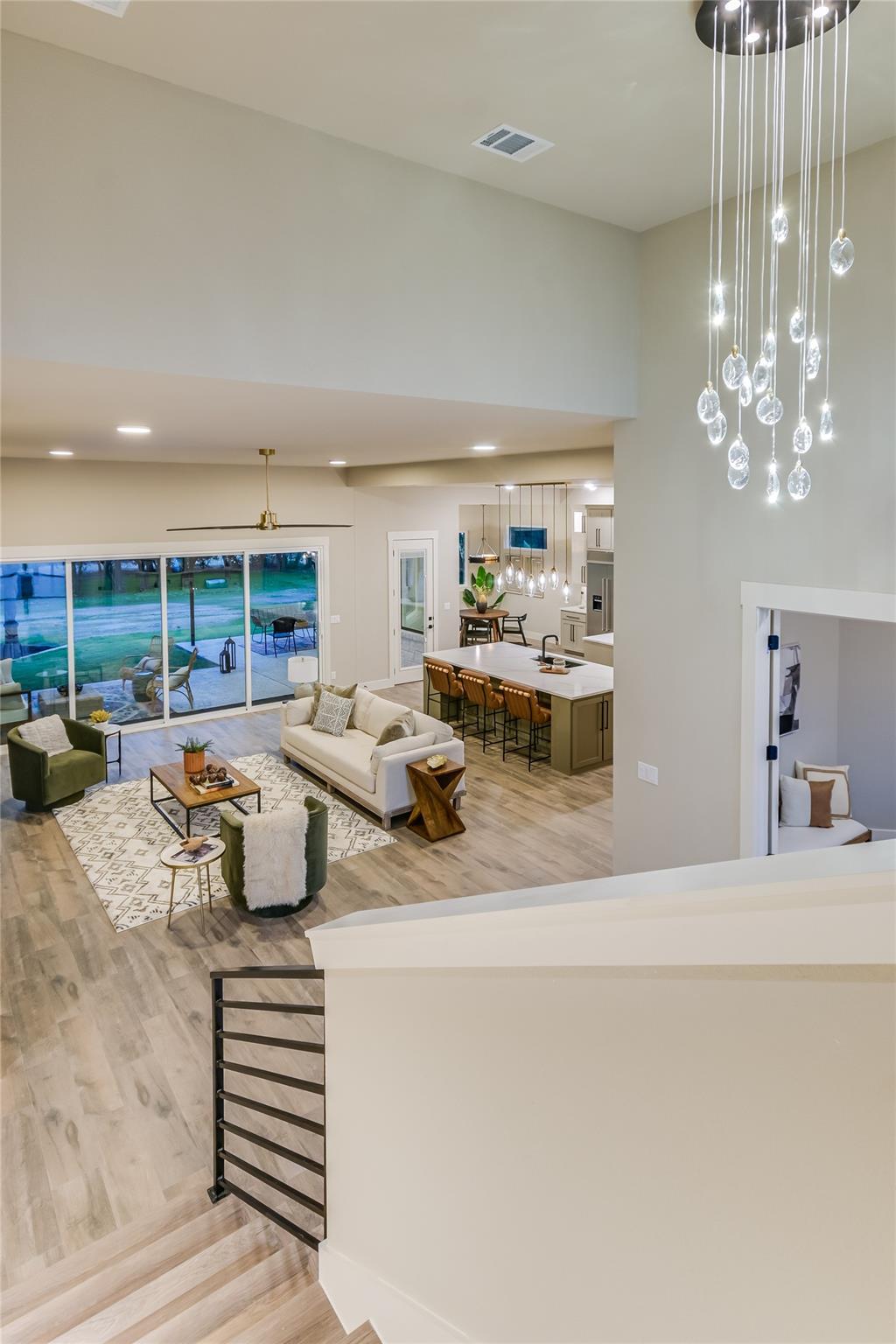 Image 30 of 39 For 305 Shady Tree Dr