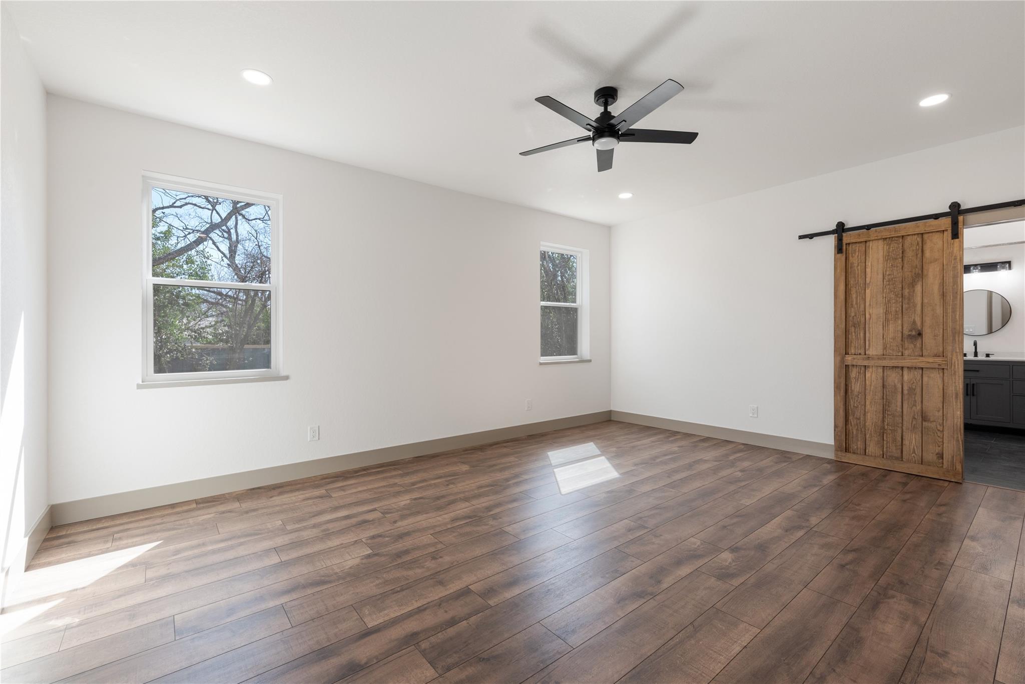 Image 21 of 36 For 204 Avenue J