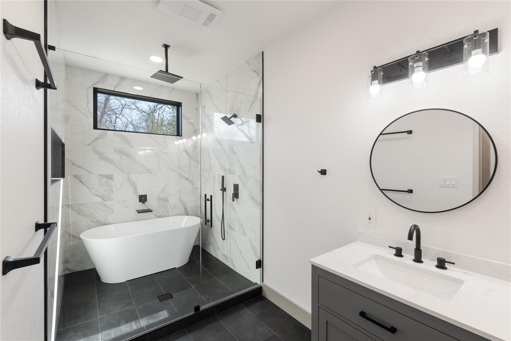 Image 26 of 36 For 204 Avenue J