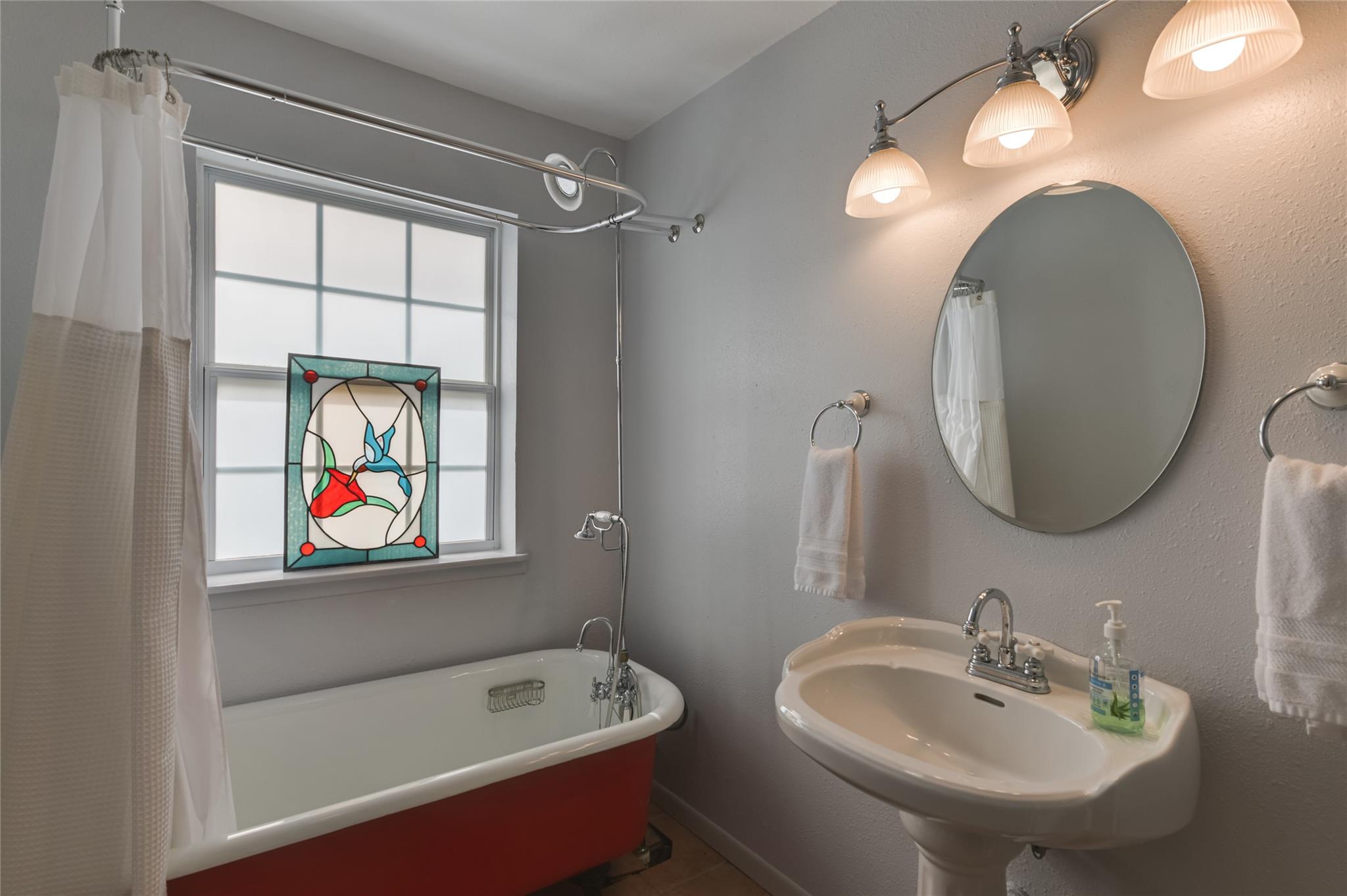 Image 25 of 40 For 683 Ranch Road 1320