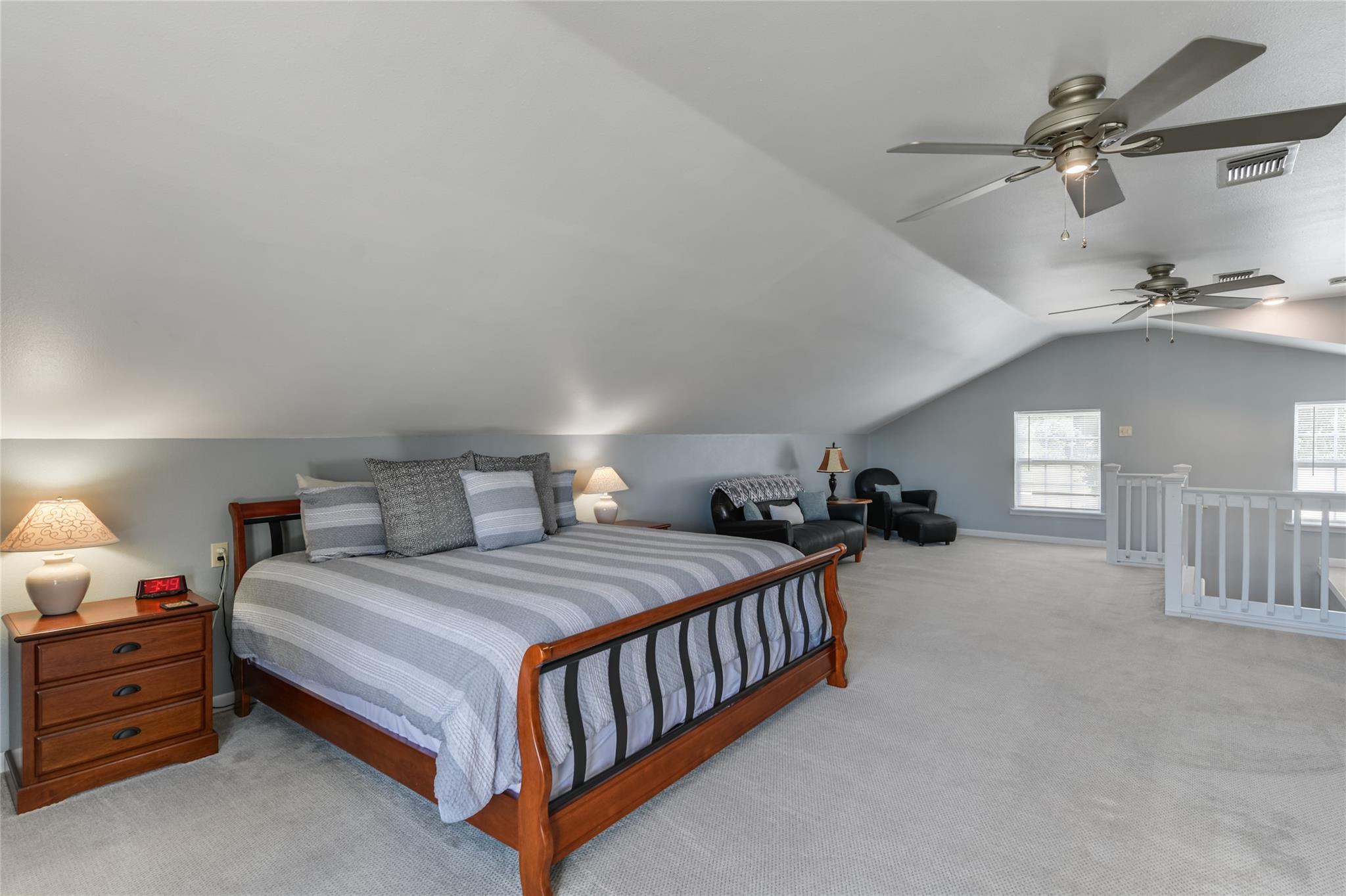 Image 27 of 40 For 683 Ranch Road 1320