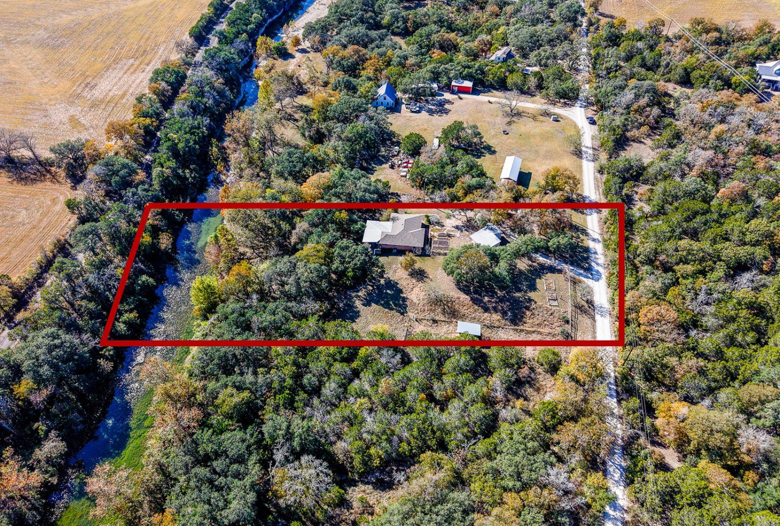 Image 29 of 33 For 197 Little River Ln