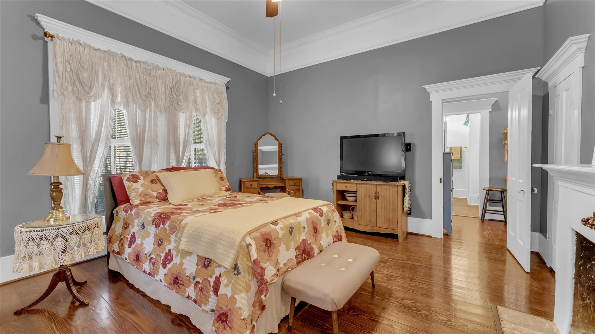 Image 14 of 34 For 309 Boundary St