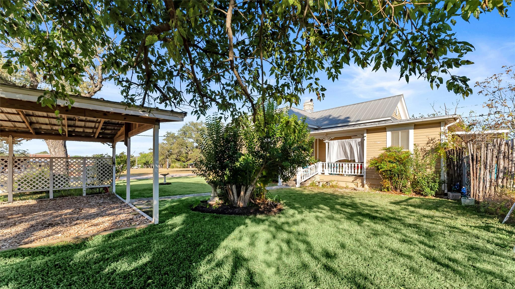 Image 27 of 34 For 309 Boundary St