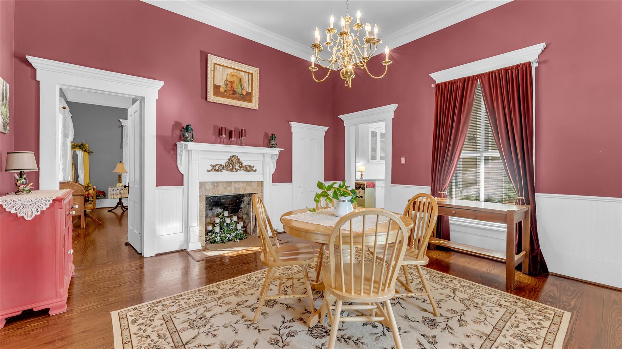 Image 8 of 34 For 309 Boundary St