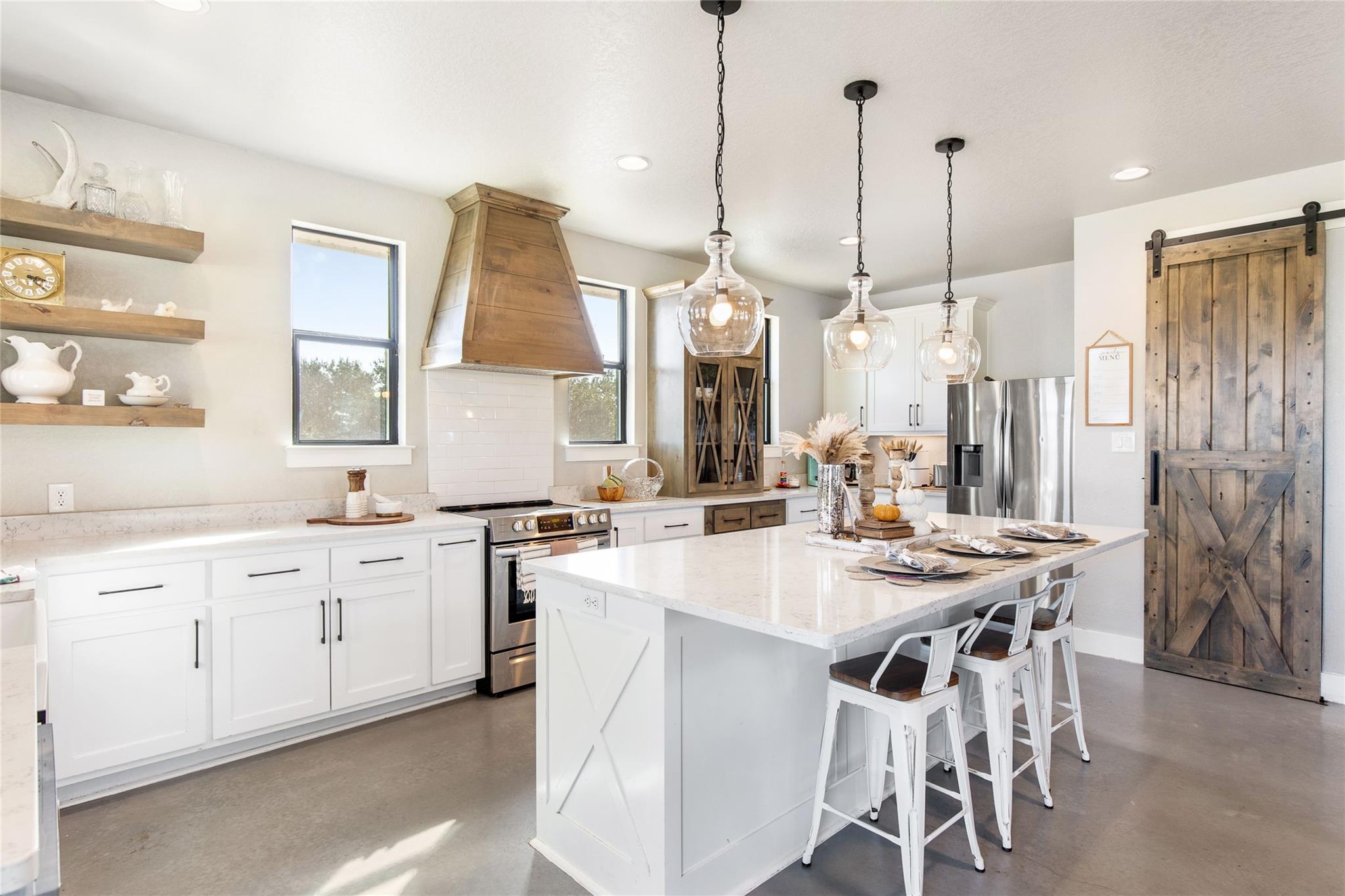 Image 10 of 39 For 164 Lake On Flat Creek Dr