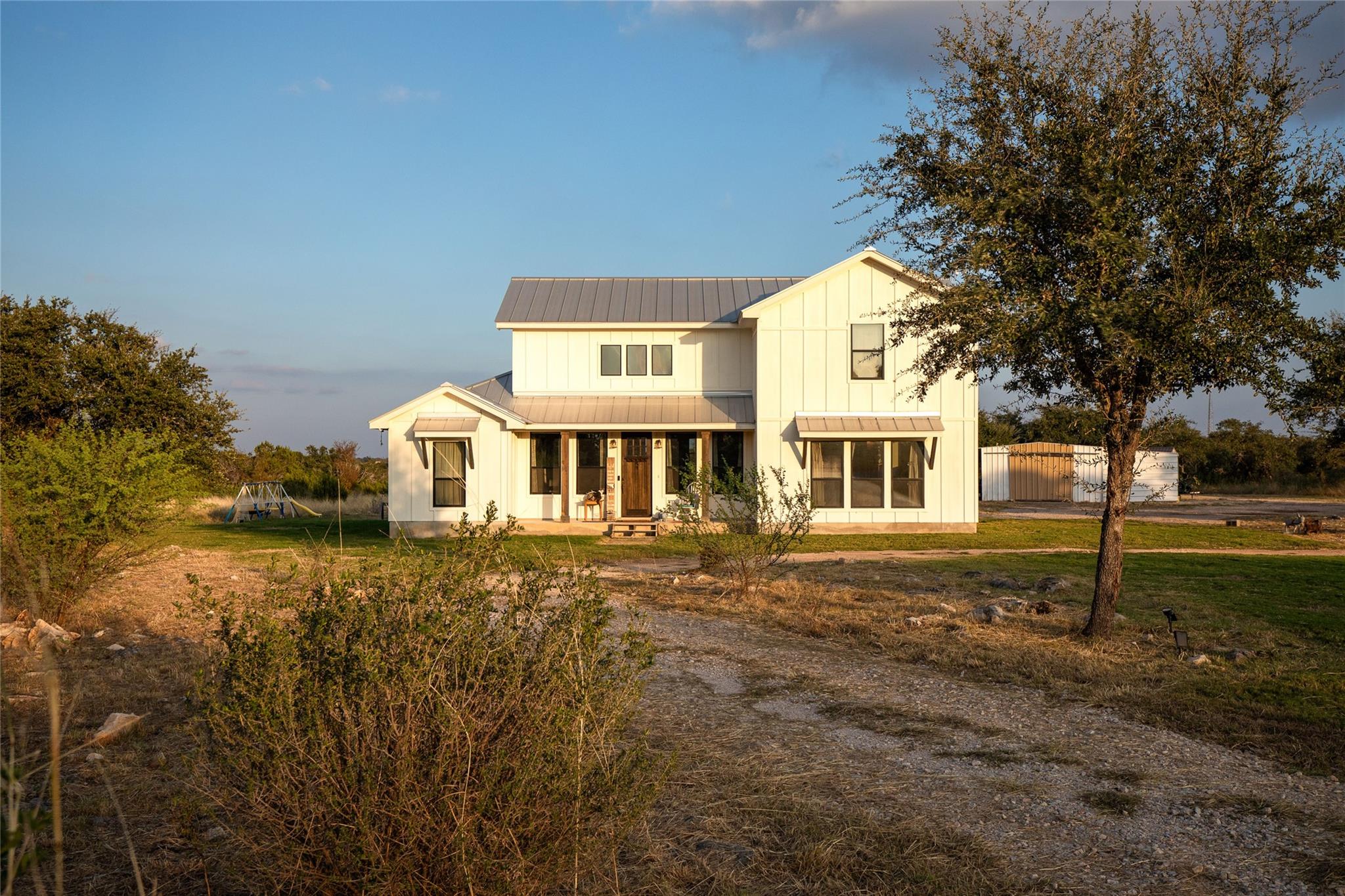 Image 29 of 39 For 164 Lake On Flat Creek Dr