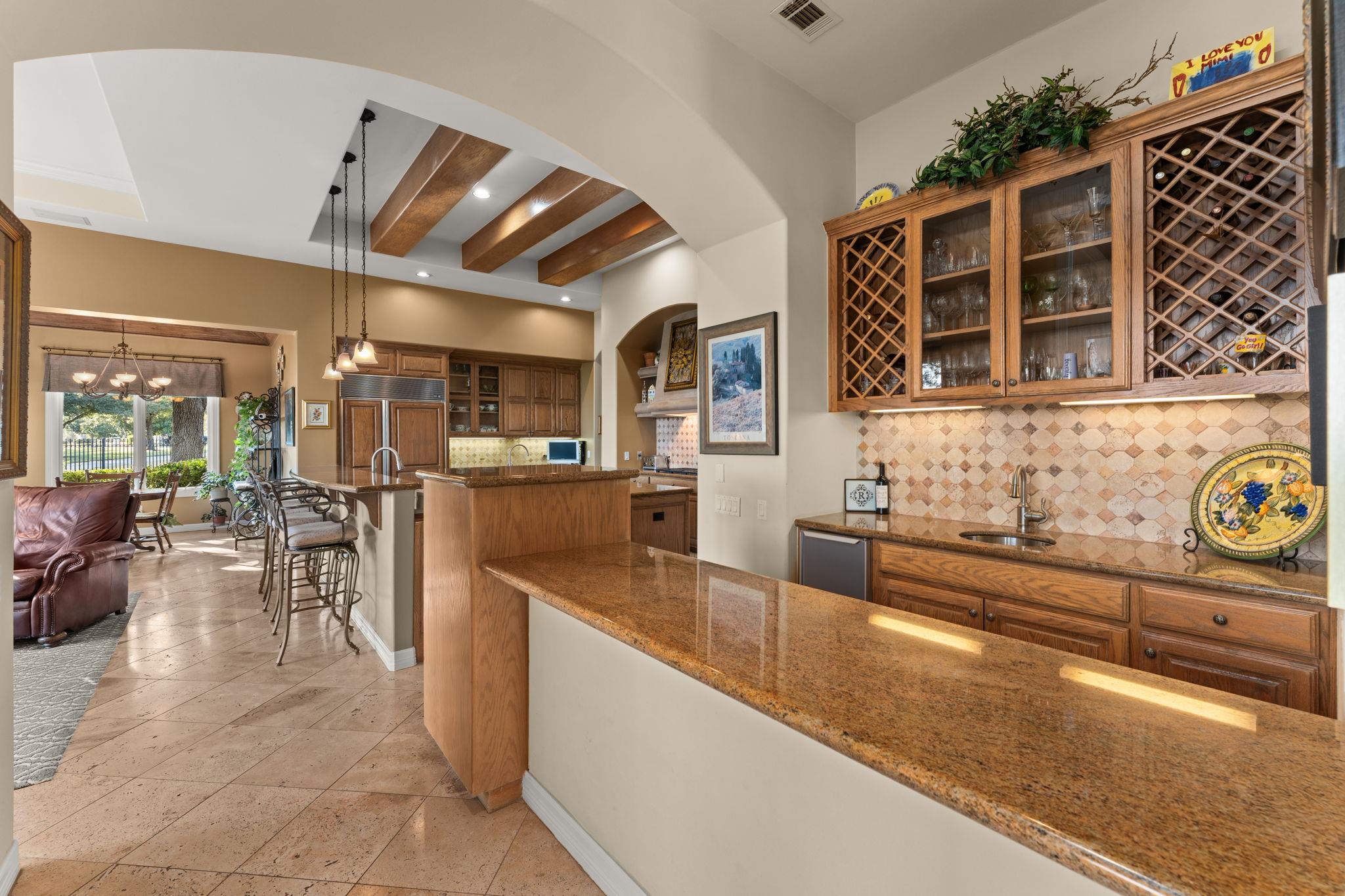 Image 10 of 32 For 201 Bella Cima Dr