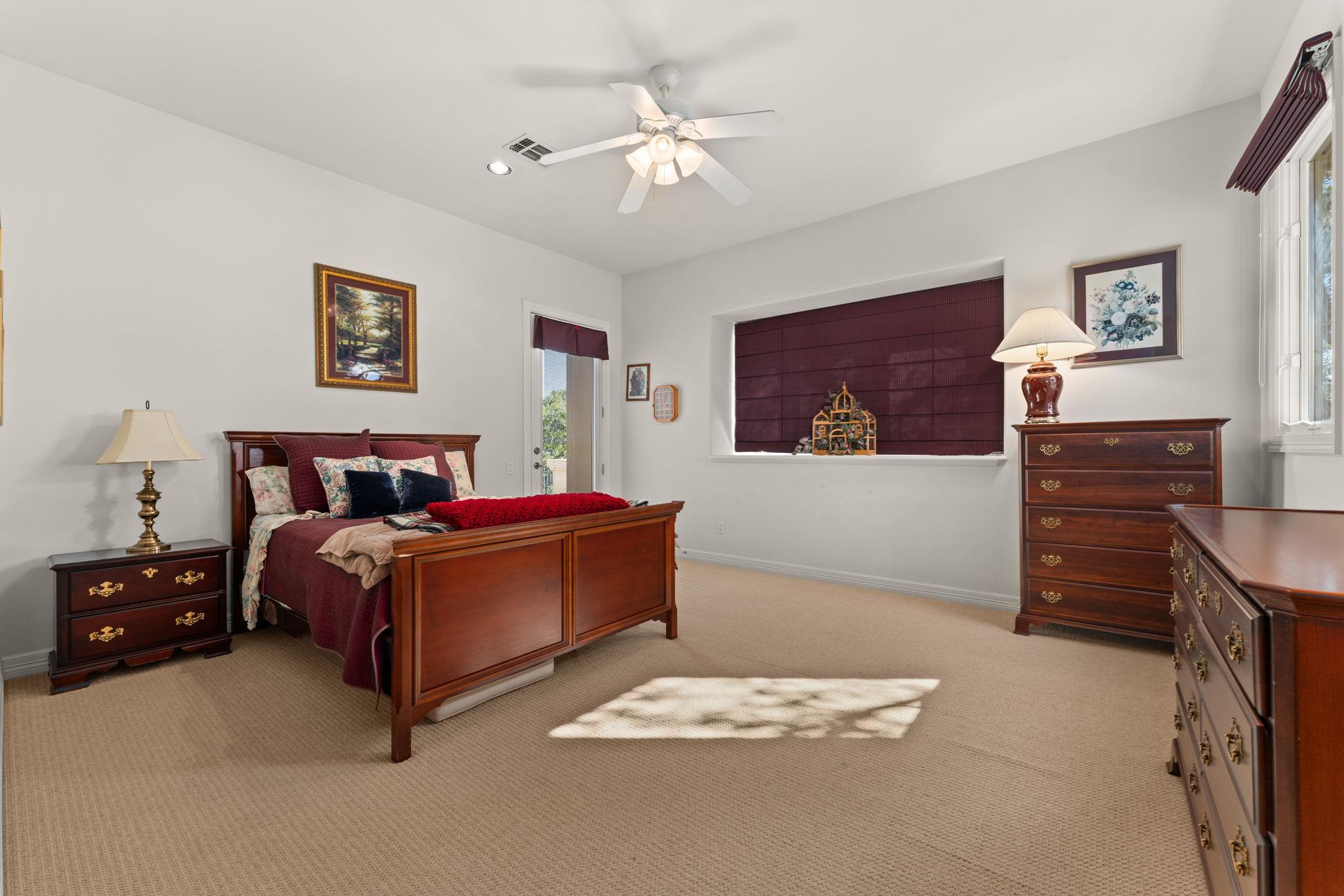 Image 19 of 32 For 201 Bella Cima Dr