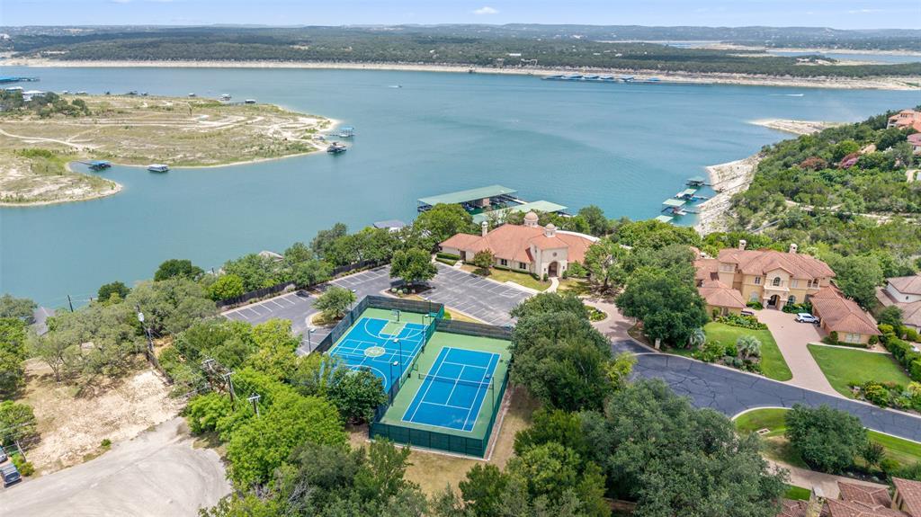 Image 30 of 32 For 201 Bella Cima Dr