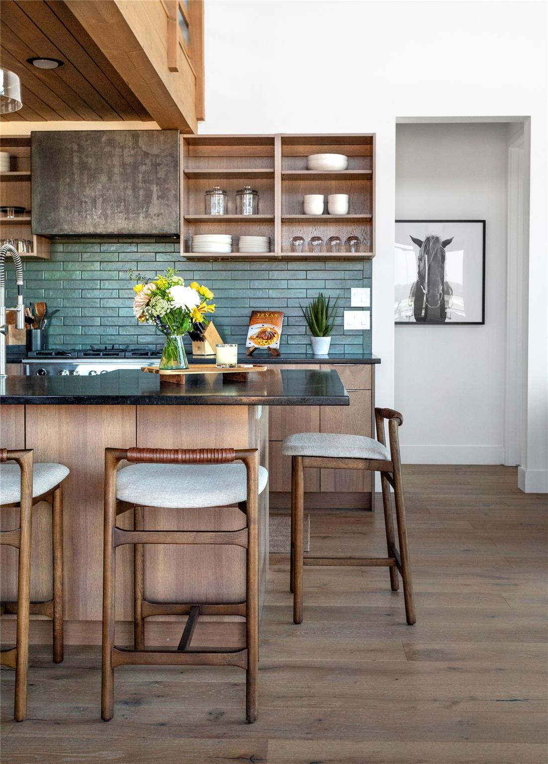 Image 10 of 40 For 9361 Us Highway 290  Bluebonnet