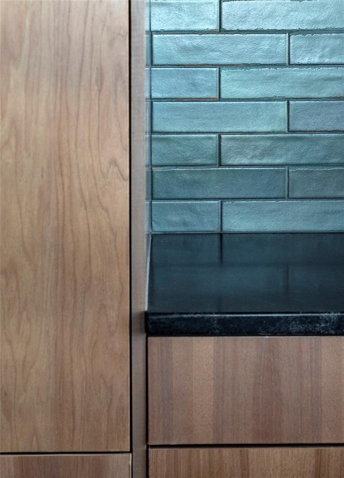 Image 13 of 40 For 9361 Us Highway 290  Bluebonnet