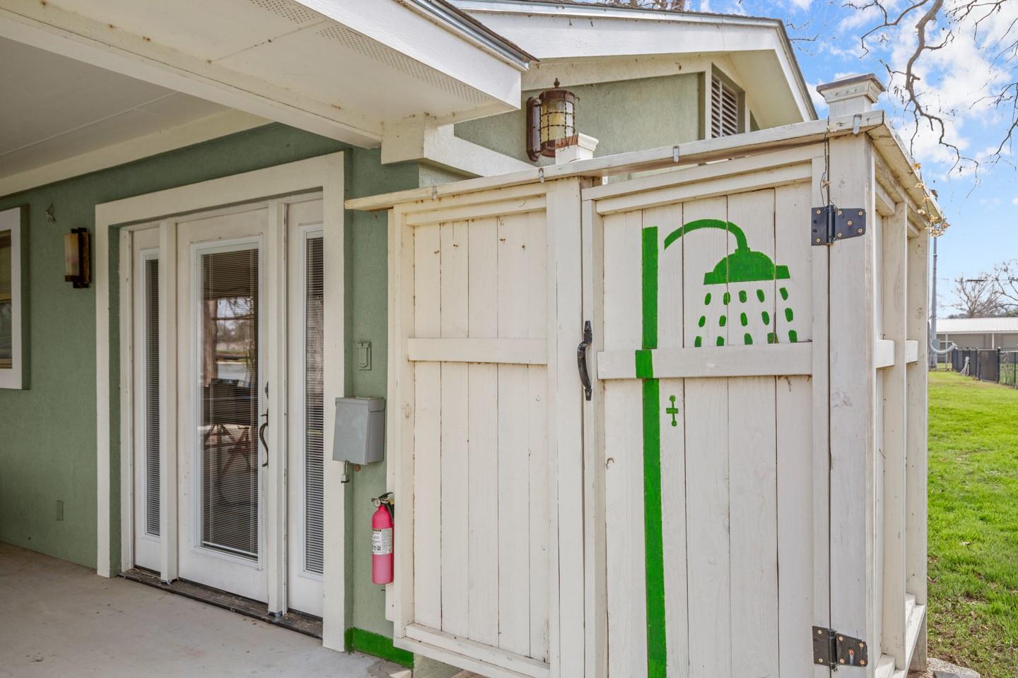 Image 33 of 40 For 1317 Zipp Rd