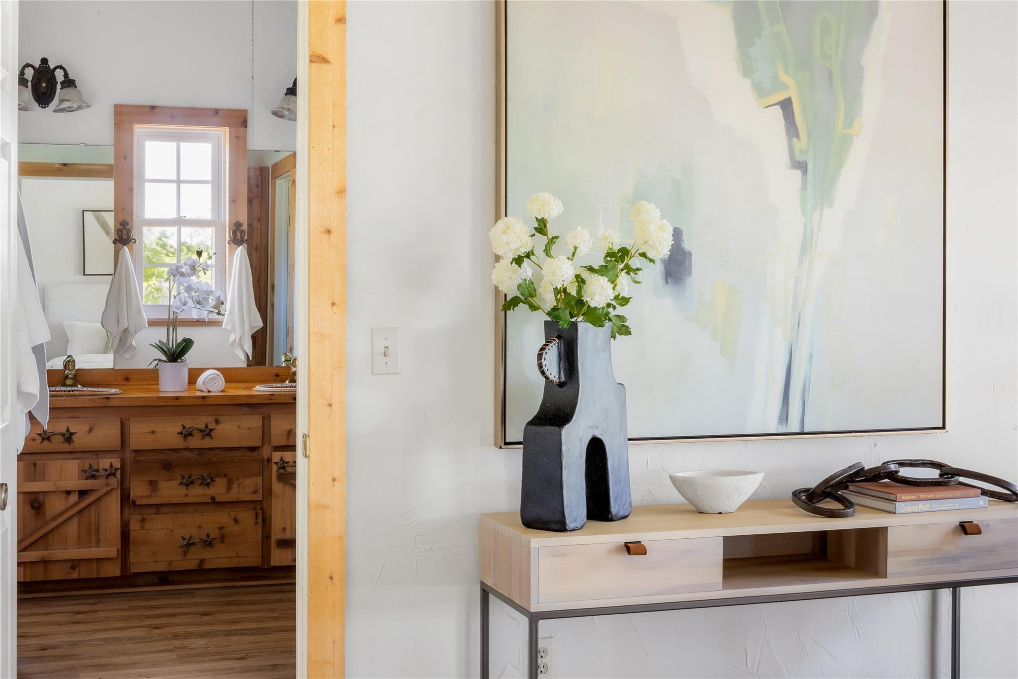 Image 21 of 29 For 9695 W Us 290 Highway