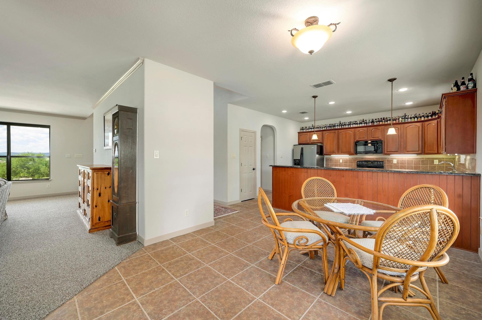 Image 20 of 40 For 995 Cielo Springs Dr