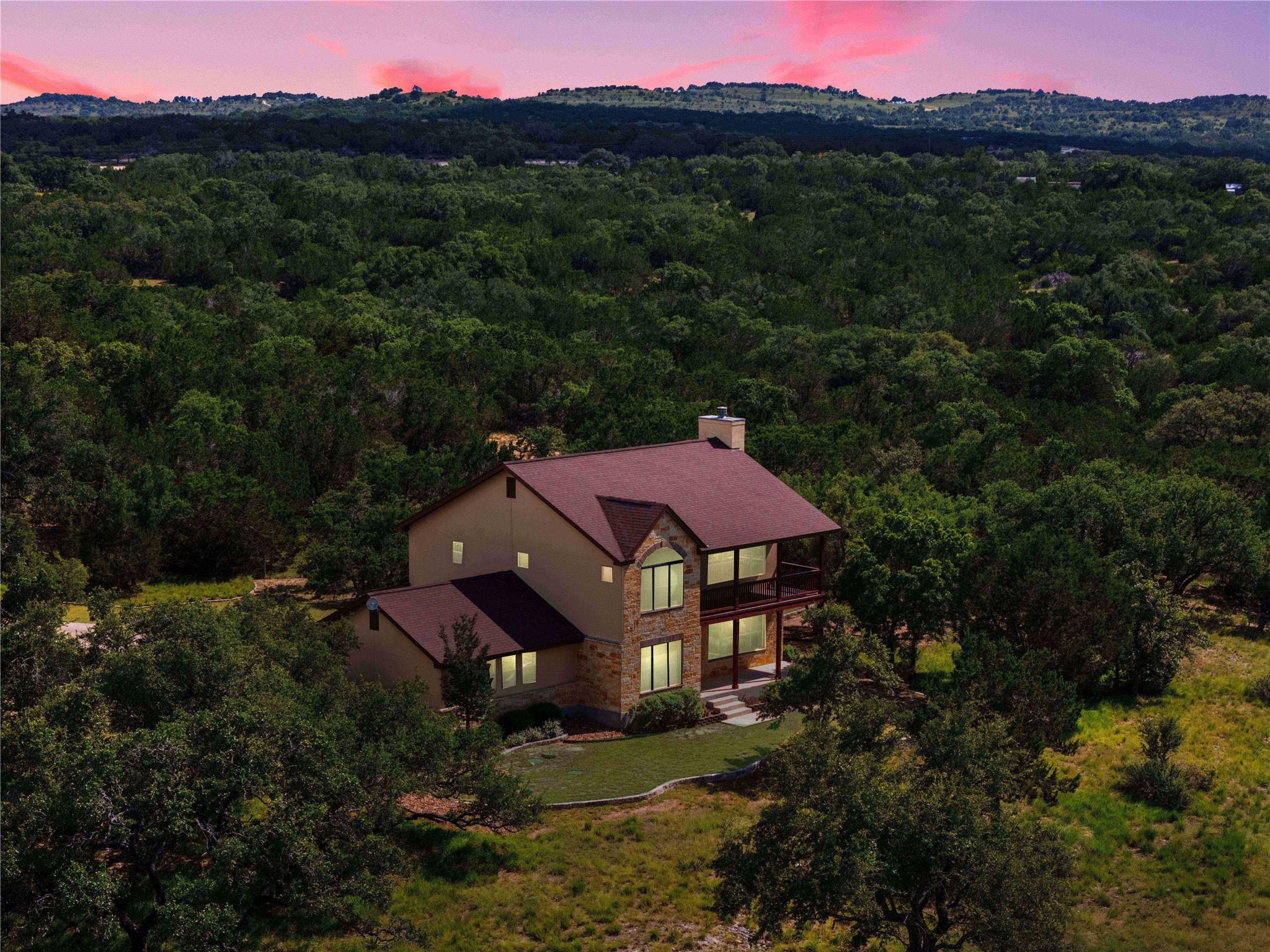 Image 6 of 40 For 995 Cielo Springs Dr