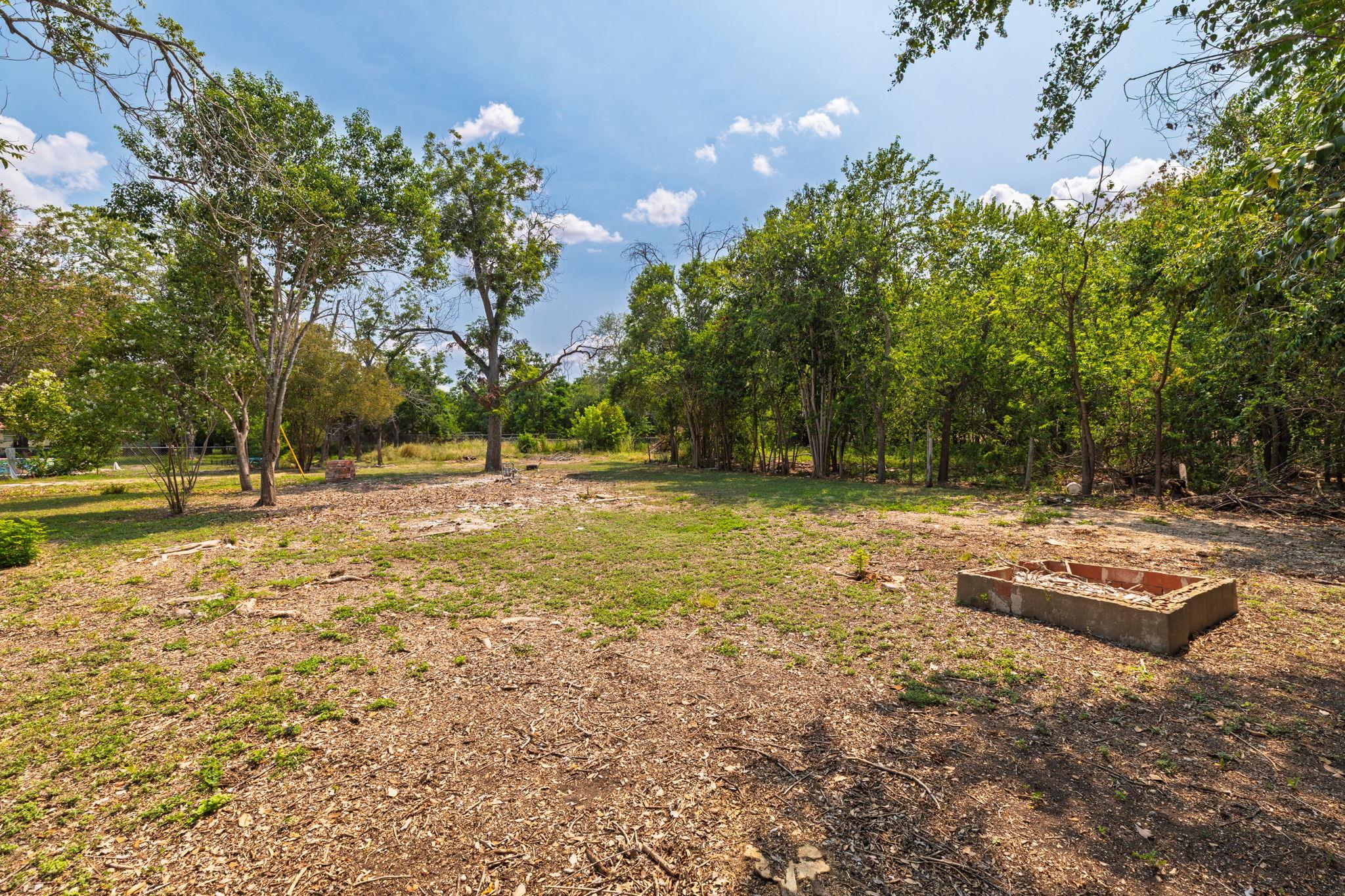 Image 13 of 14 For 1308 Bert St