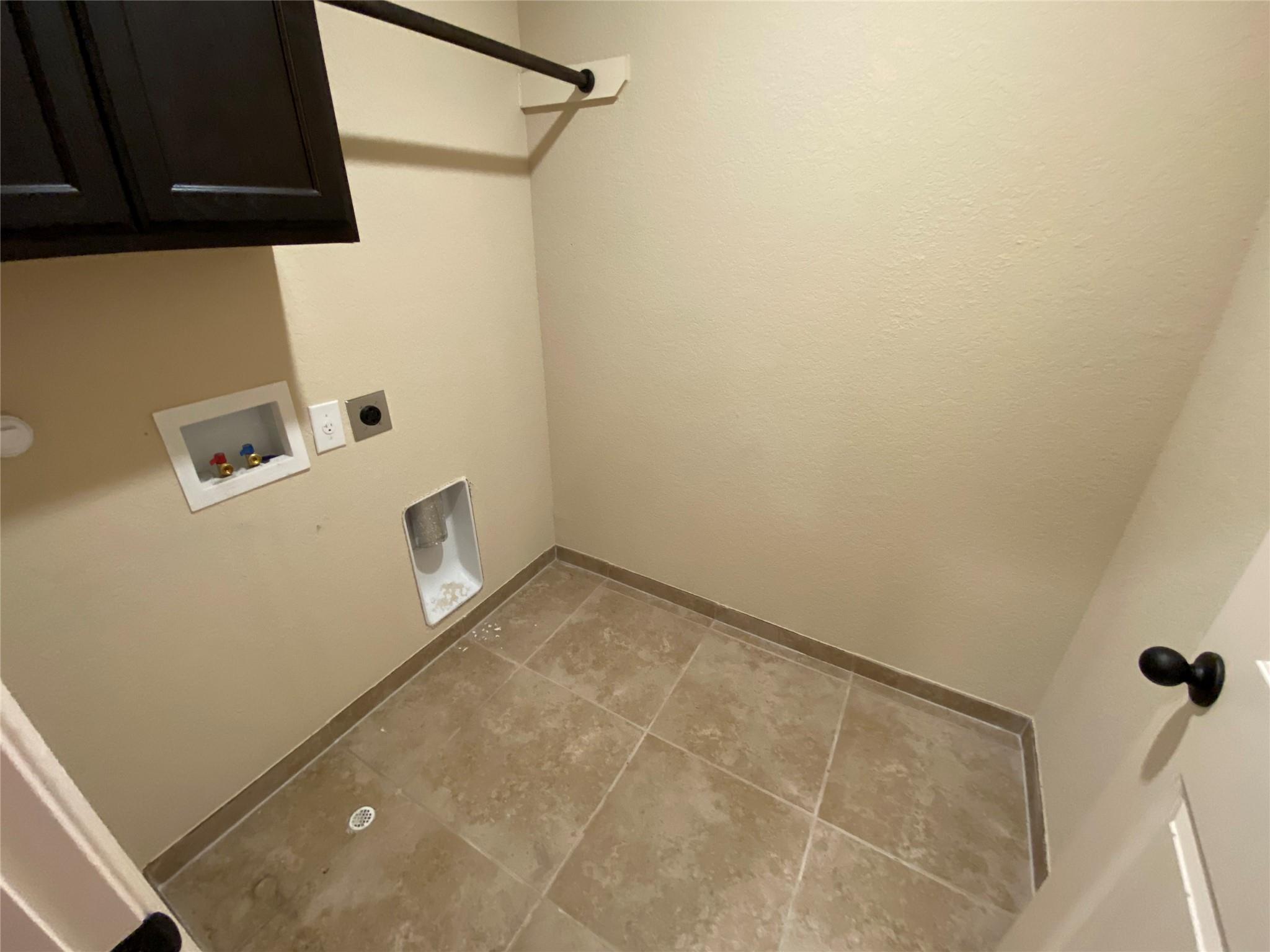 Image 30 of 40 For 6426 Marcel Way 101, 102,