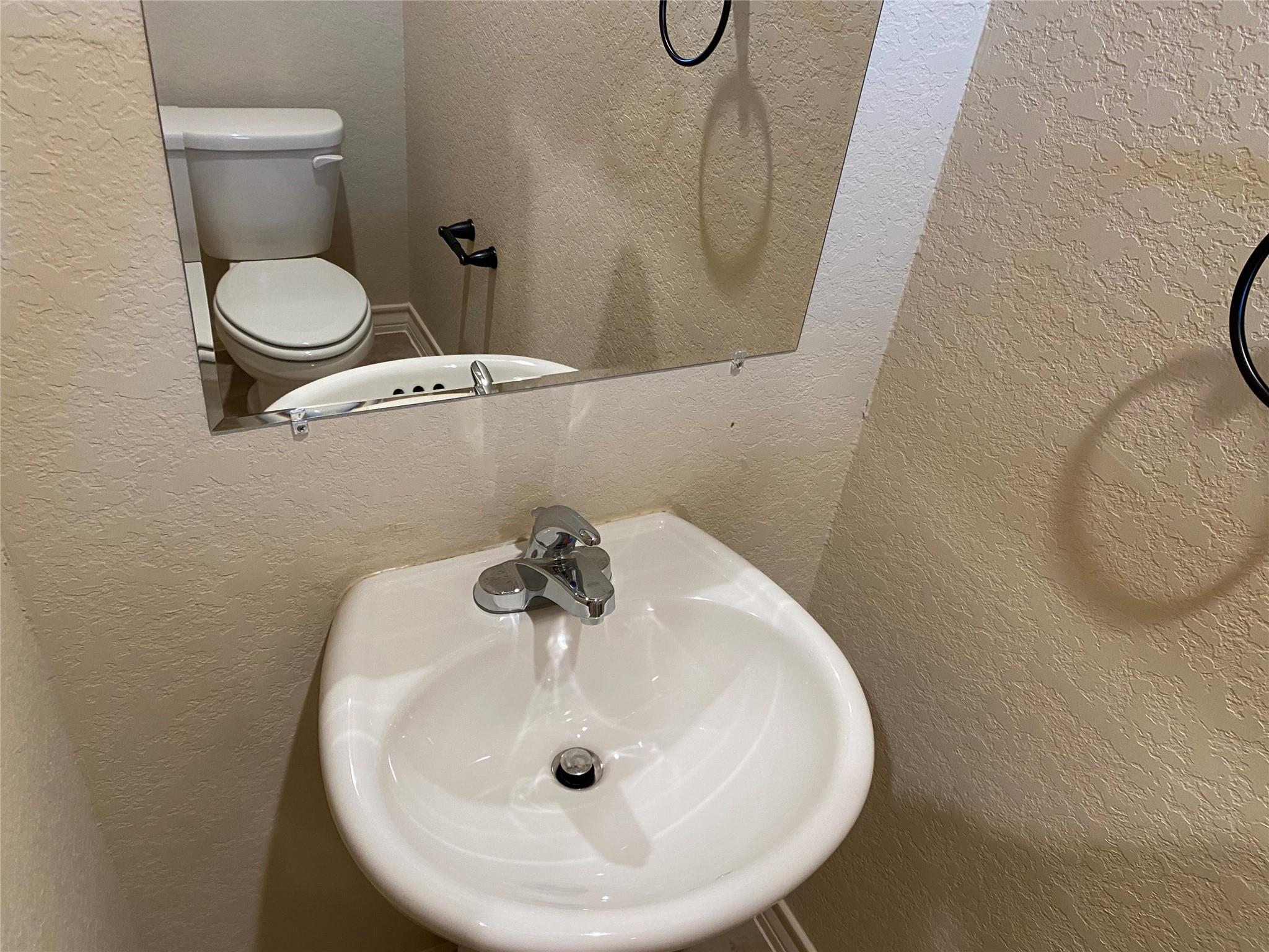 Image 36 of 40 For 6426 Marcel Way 101, 102,