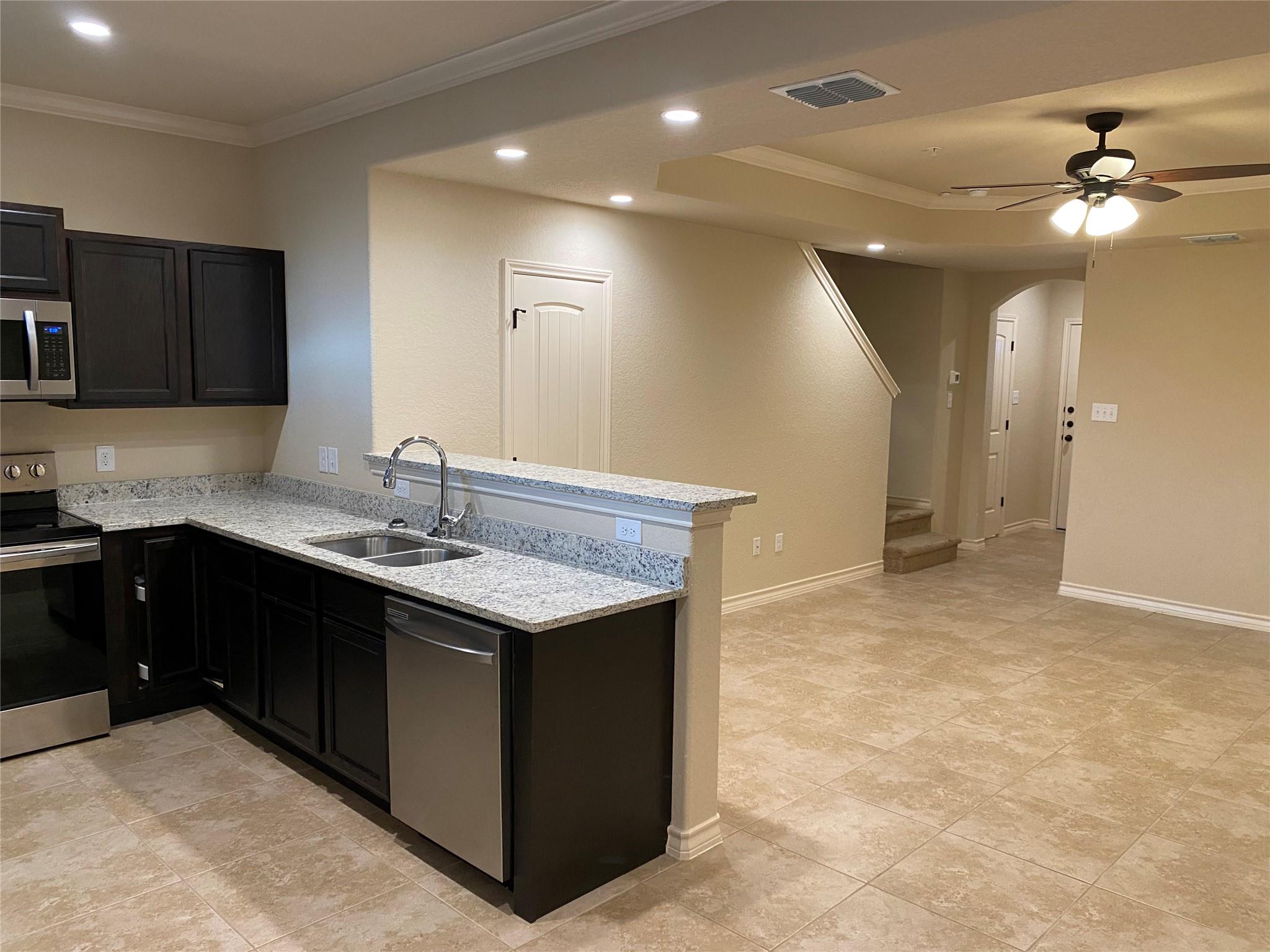 Image 7 of 40 For 6426 Marcel Way 101, 102,