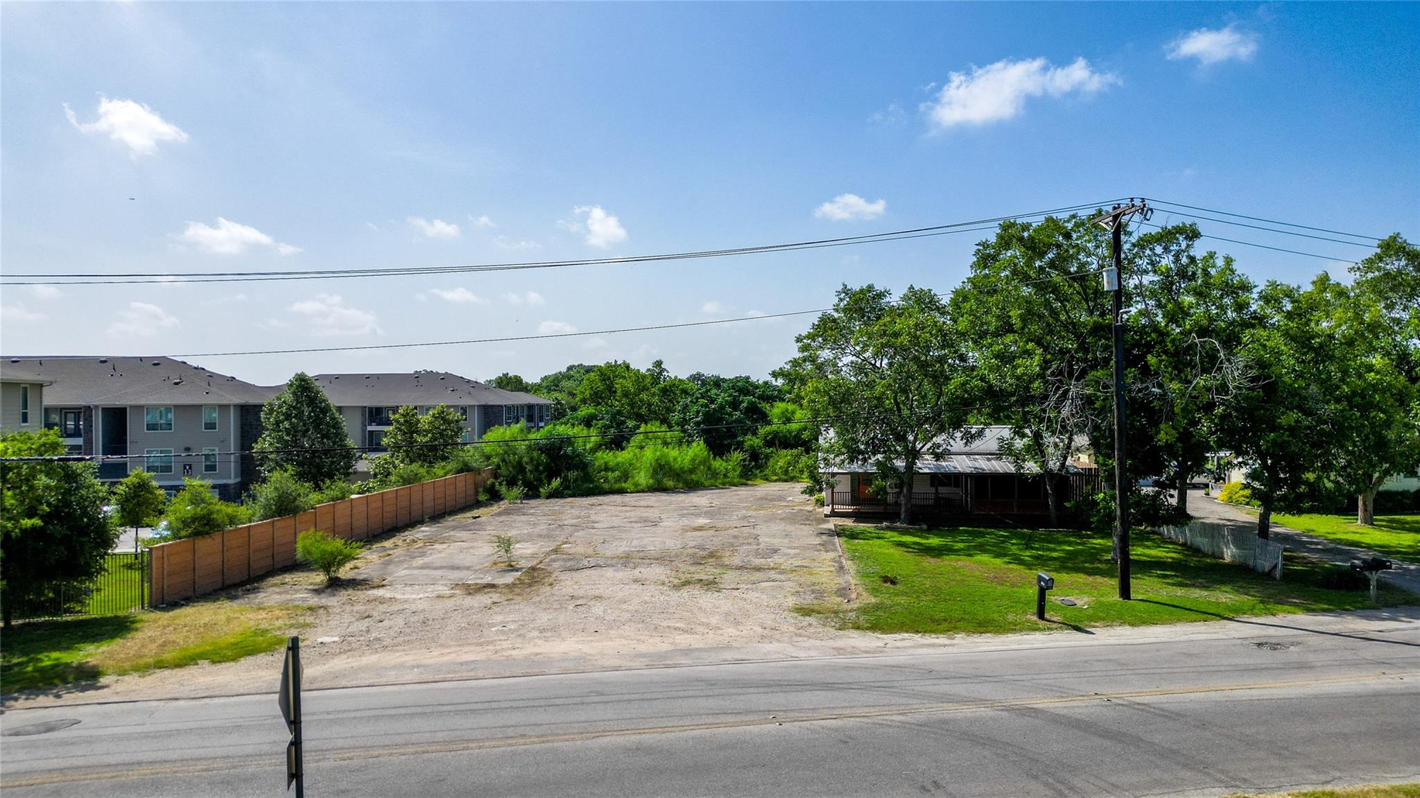 Details for 1951 Gruene Rd, New Braunfels, TX 78130