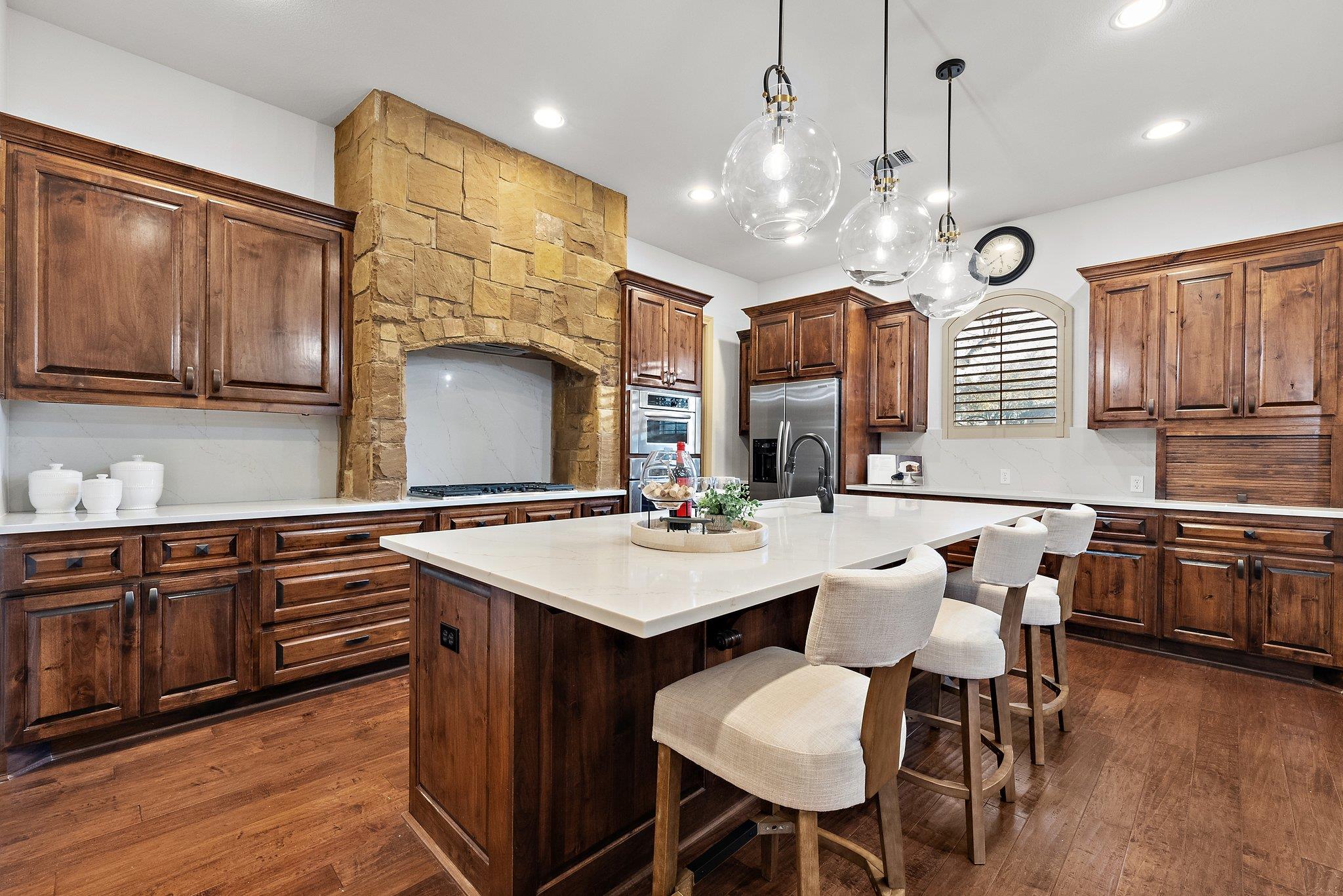 Image 4 of 35 For 12500 Verandah Ct