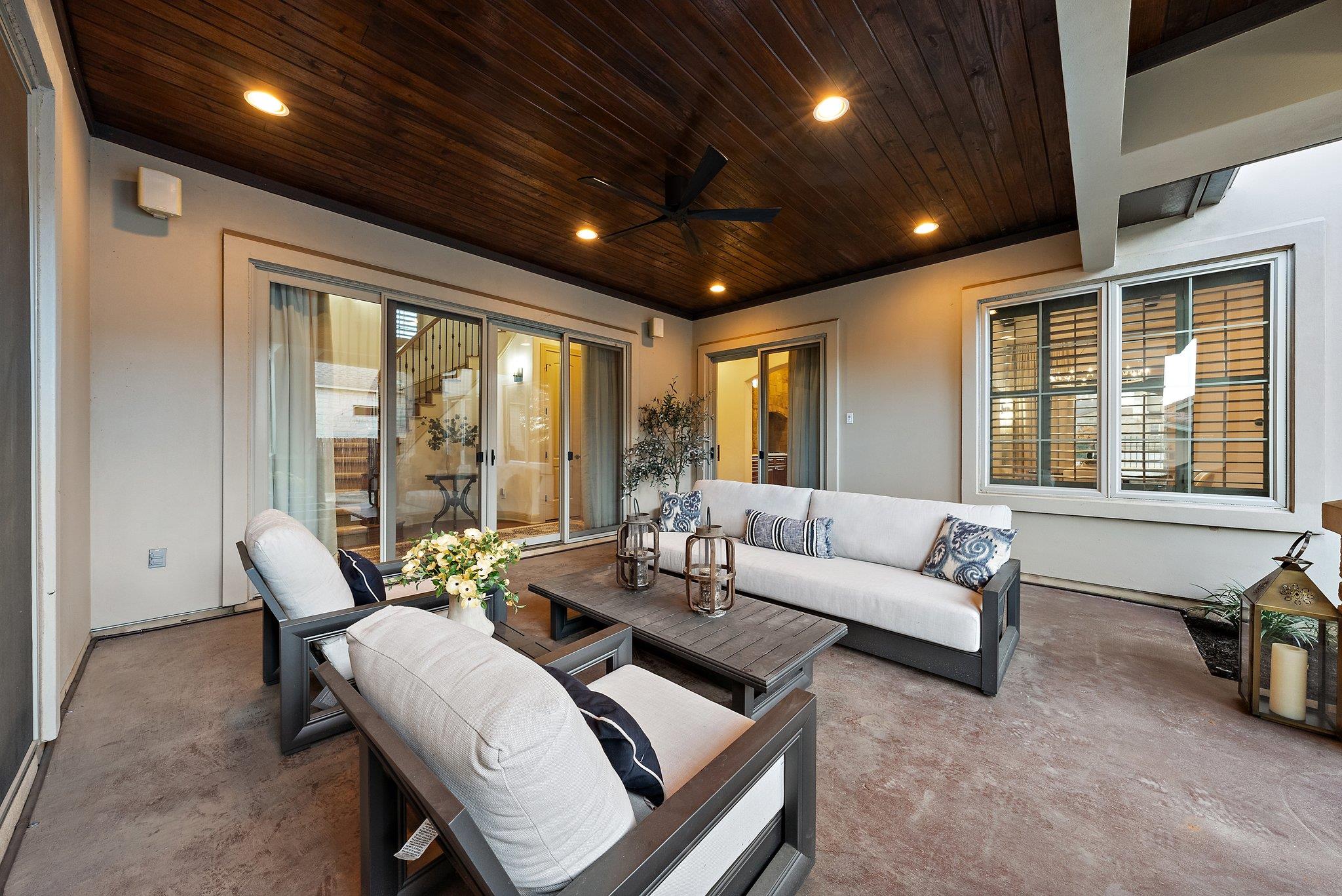 Image 7 of 35 For 12500 Verandah Ct