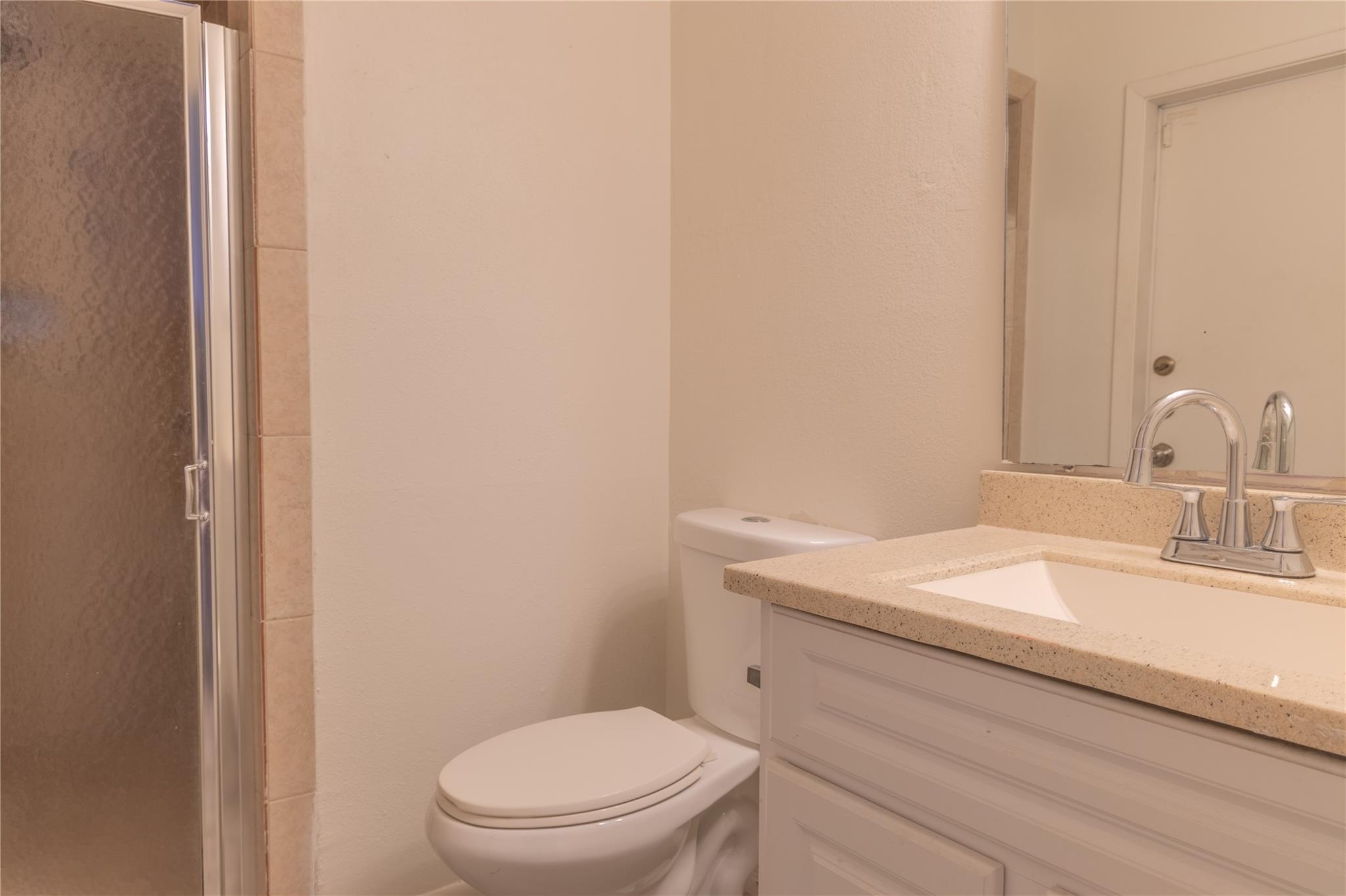 Image 11 of 21 For 1430 State Highway 46 S