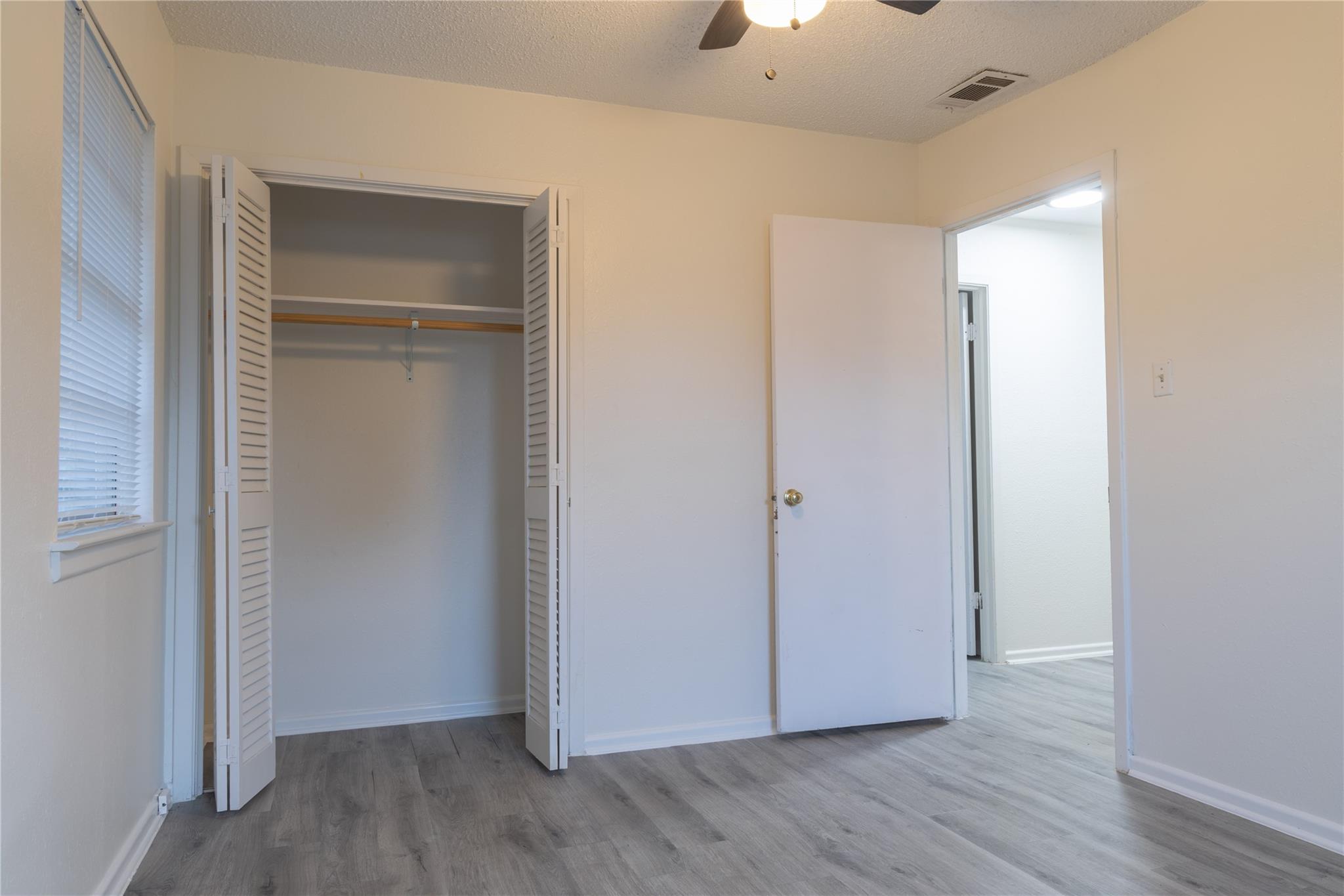 Image 13 of 21 For 1430 State Highway 46 S