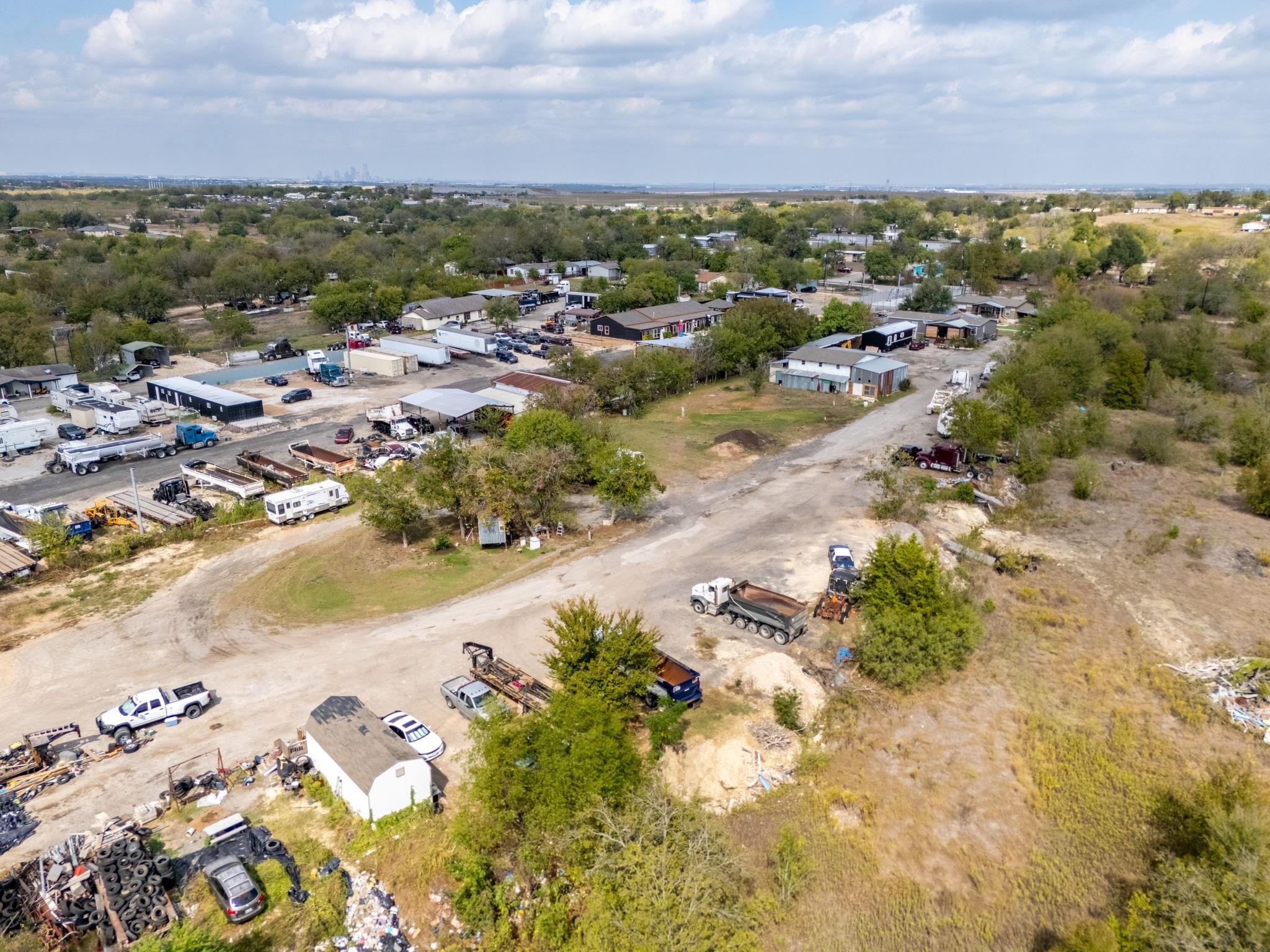 Image 13 of 22 For 10811 San Jose Ave