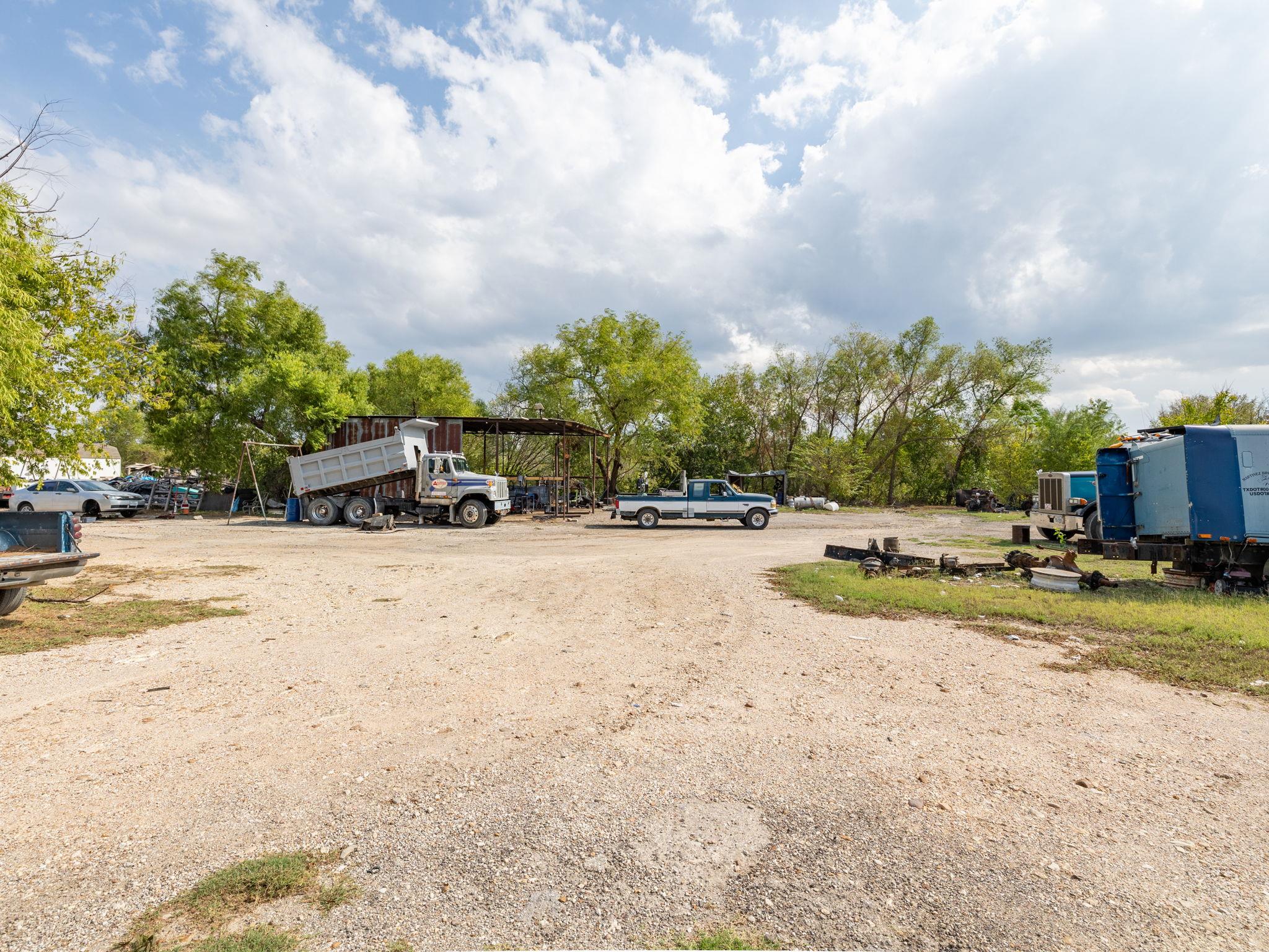 Image 22 of 22 For 10811 San Jose Ave