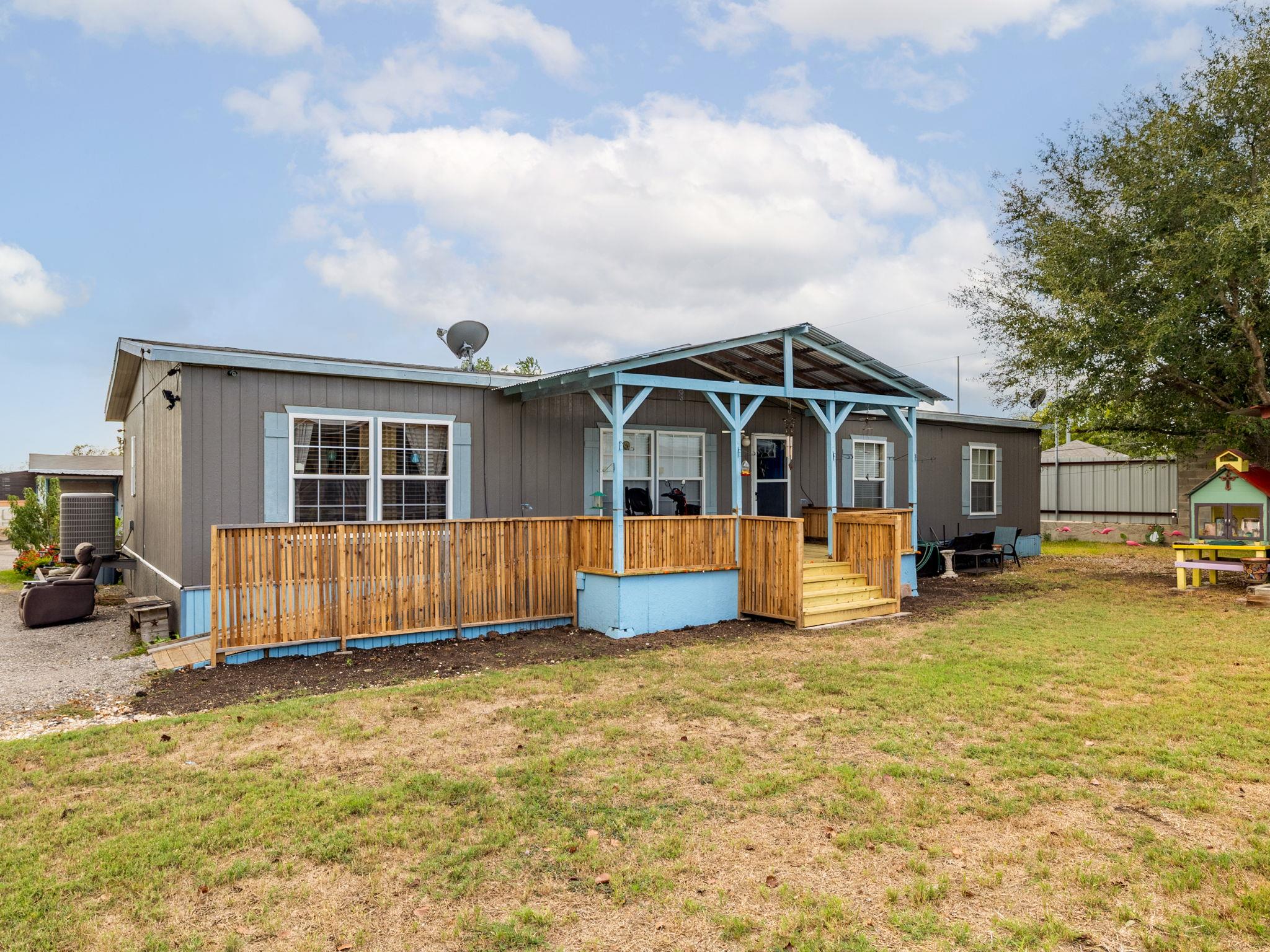 Image 5 of 22 For 10811 San Jose Ave