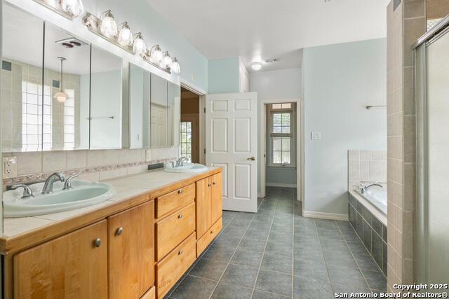 Image 20 of 33 For 786 Stirrup Dr