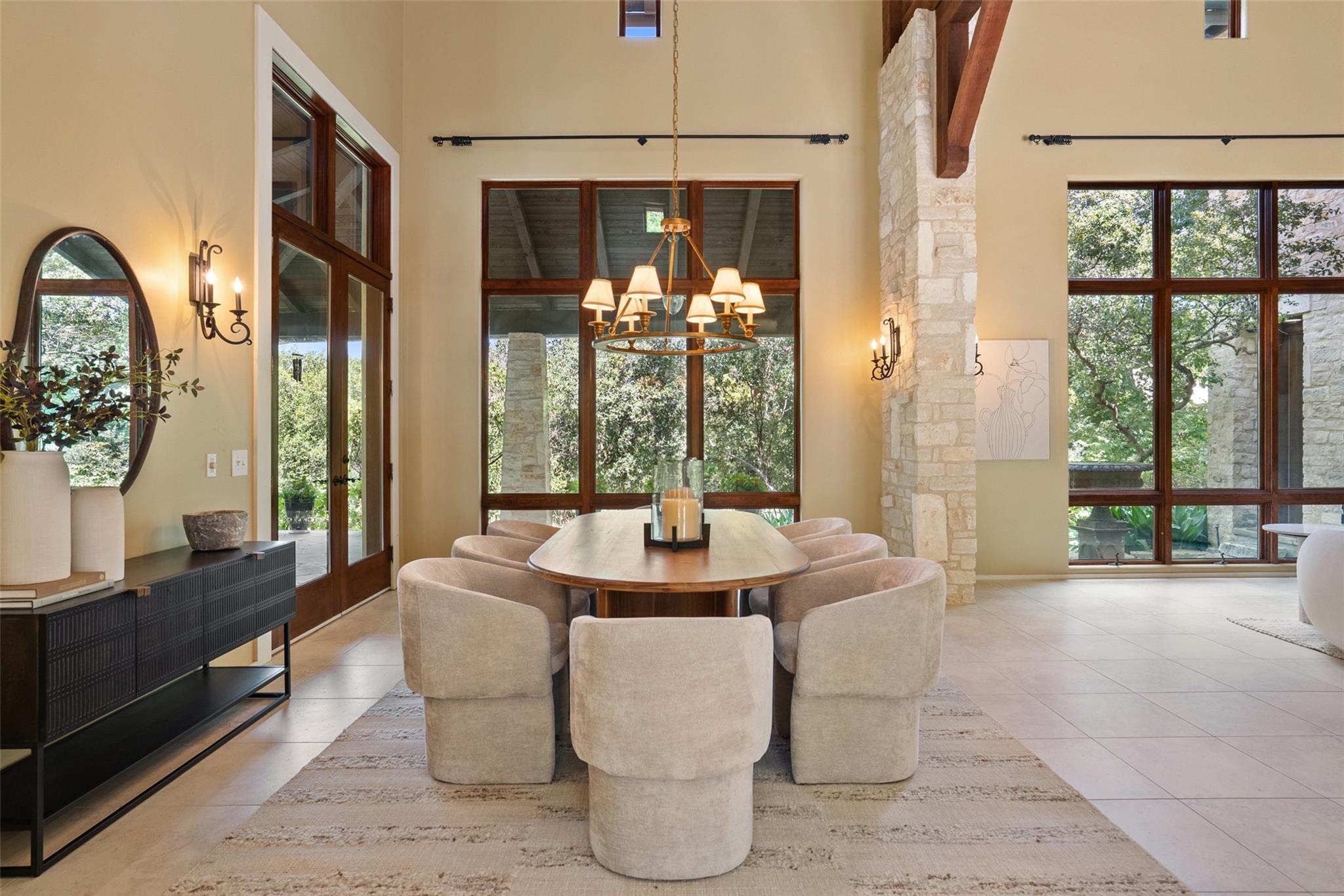 Image 13 of 39 For 1200 Barton Creek Blvd 45