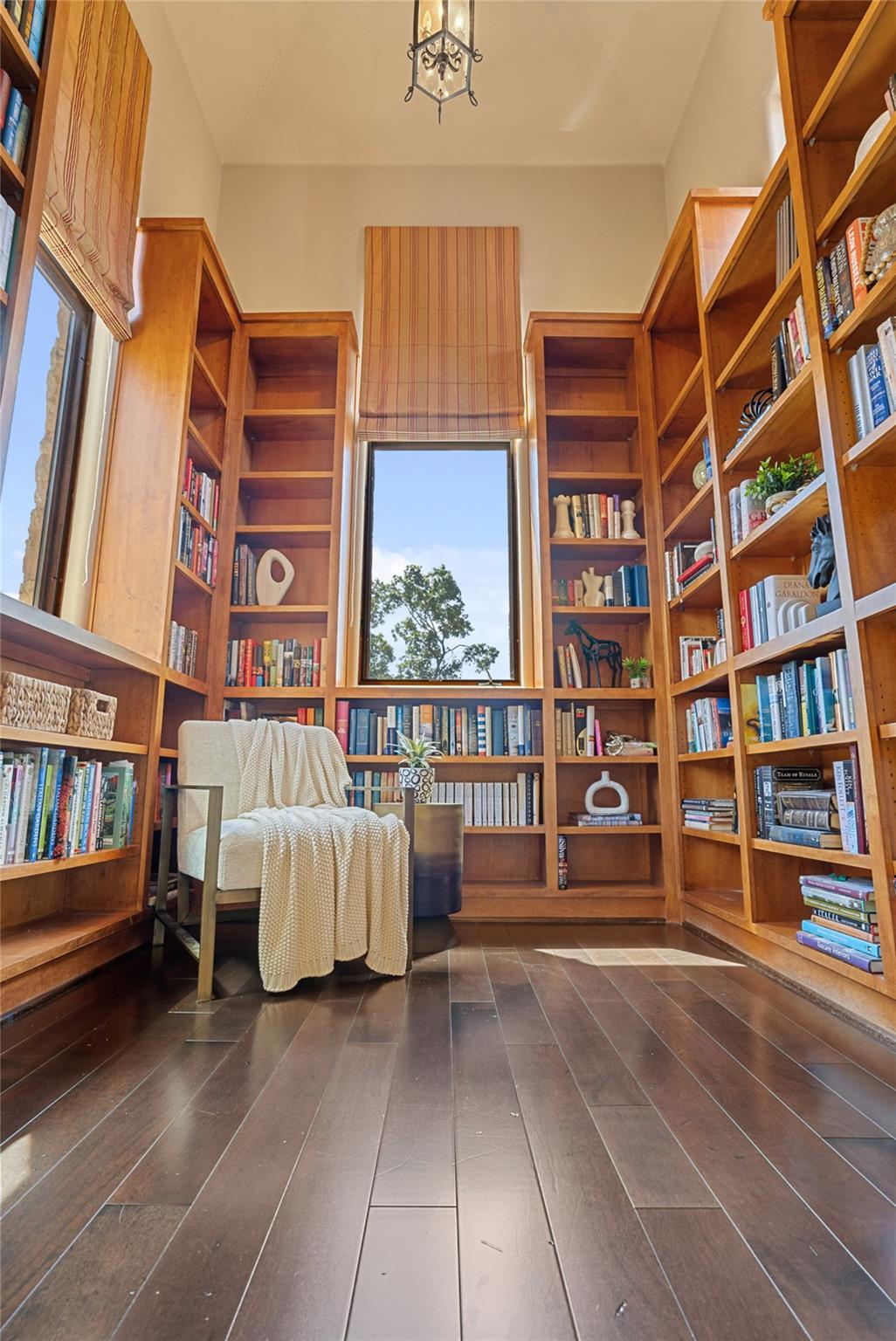 Image 22 of 39 For 1200 Barton Creek Blvd 45