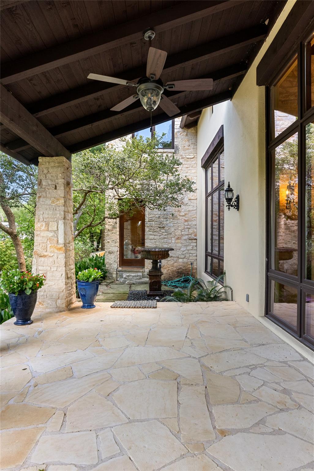 Image 32 of 39 For 1200 Barton Creek Blvd 45