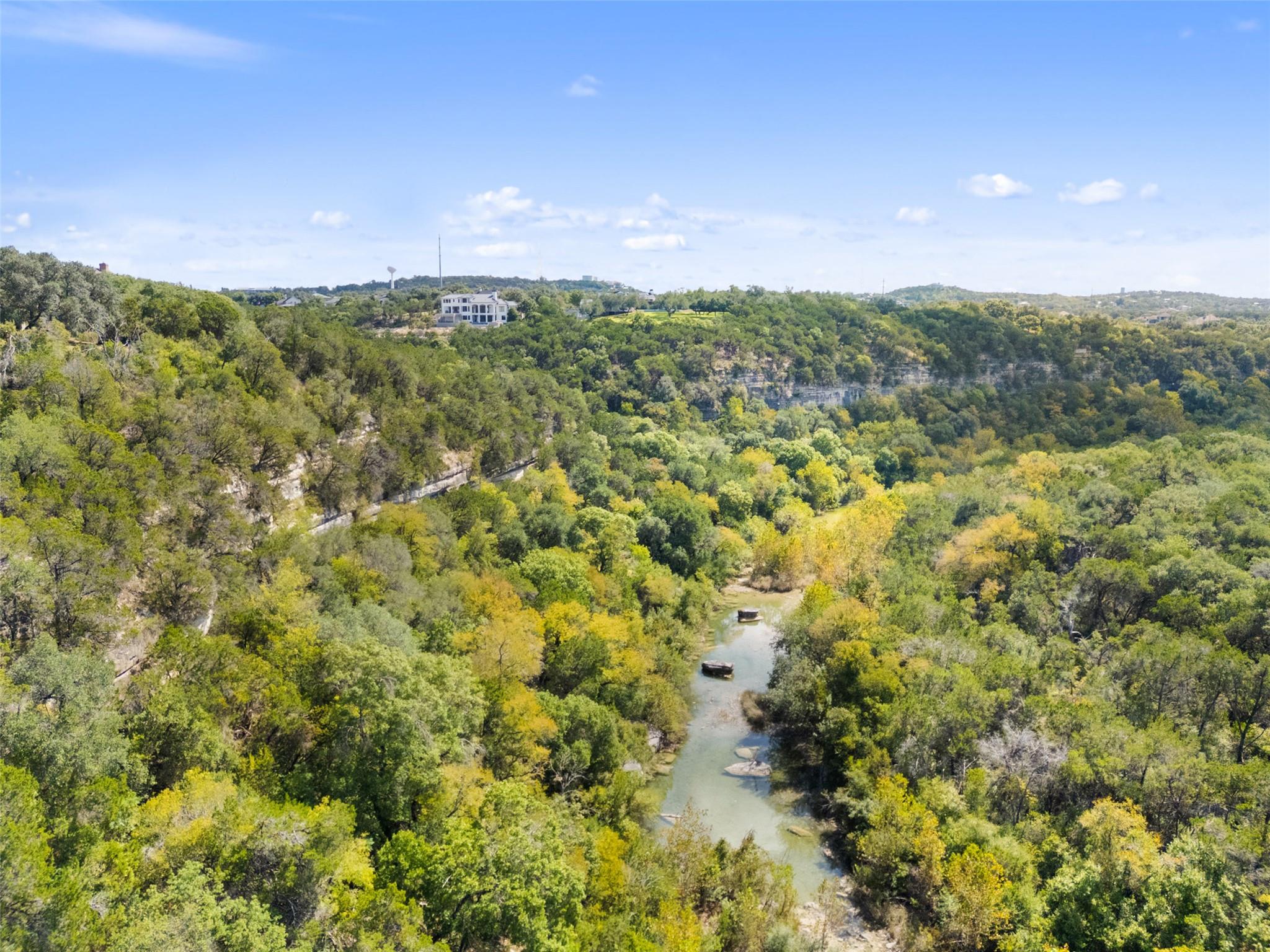 Image 36 of 39 For 1200 Barton Creek Blvd 45